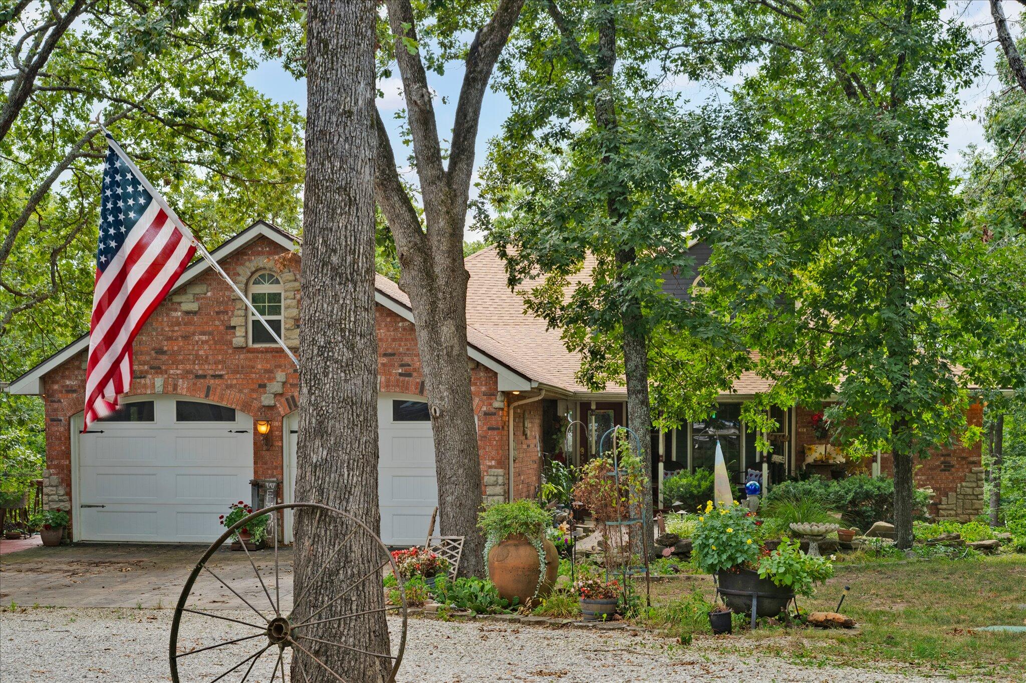 21341 Dogwood Lane Property Photo 6