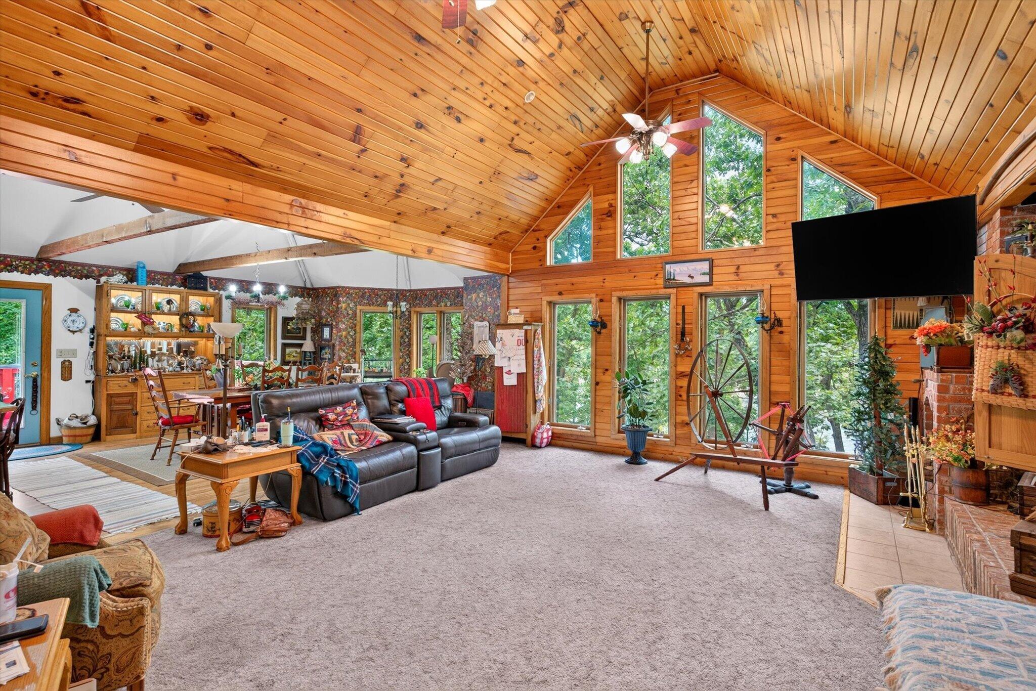 21341 Dogwood Lane Property Photo 10