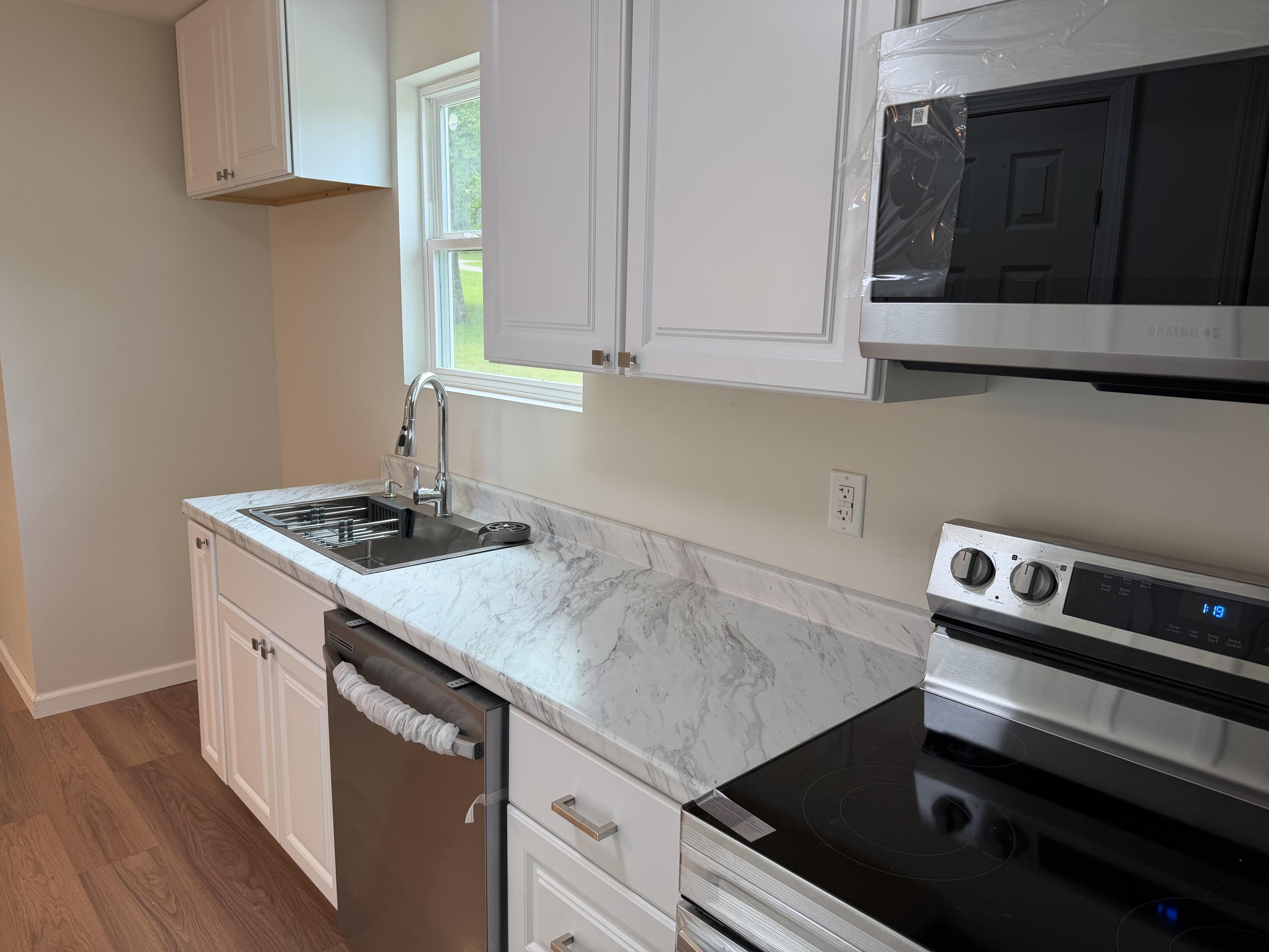 7282 Private Road 1830 Property Photo 7