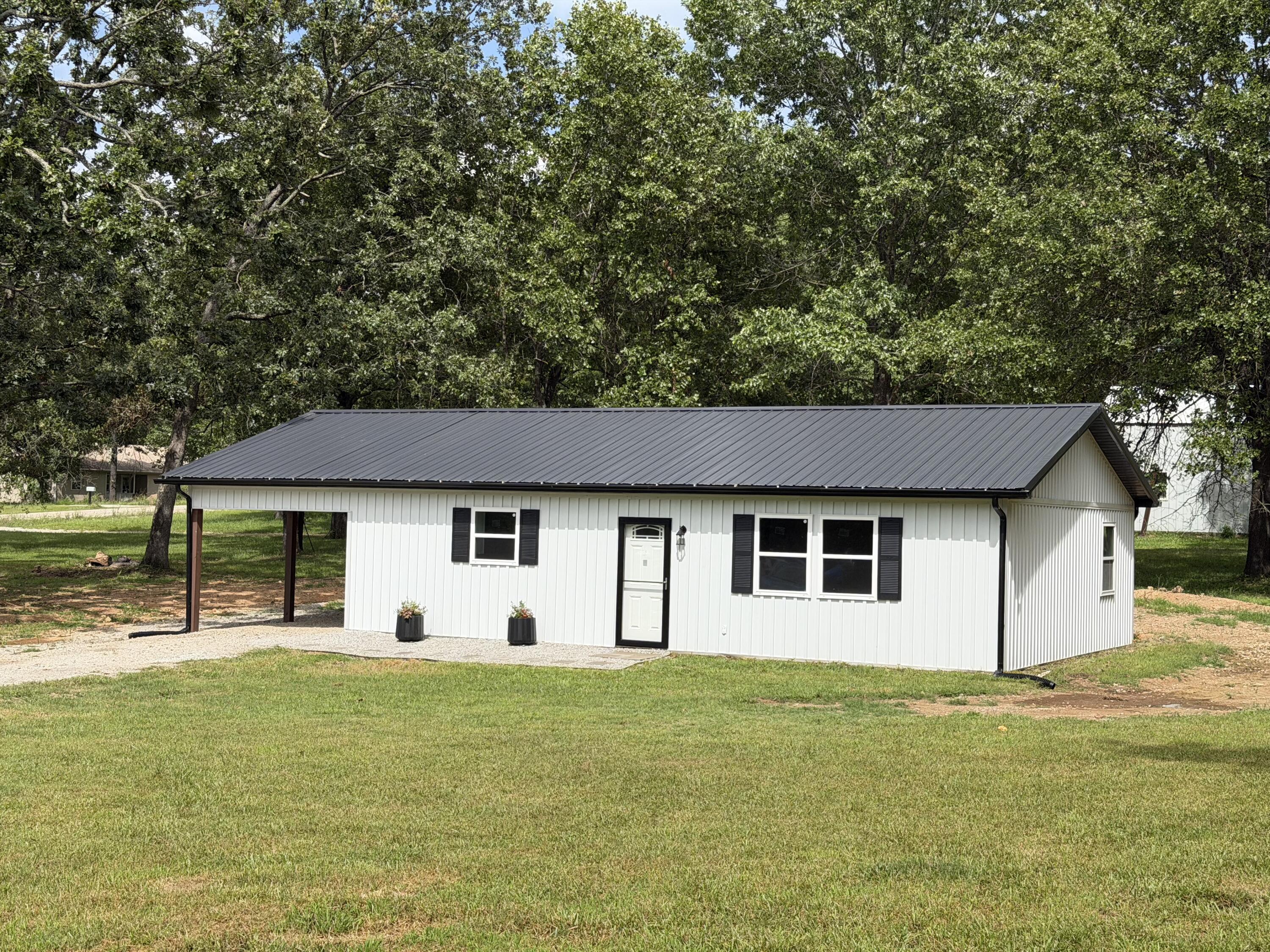 7282 Private Road 1830 Property Photo 34