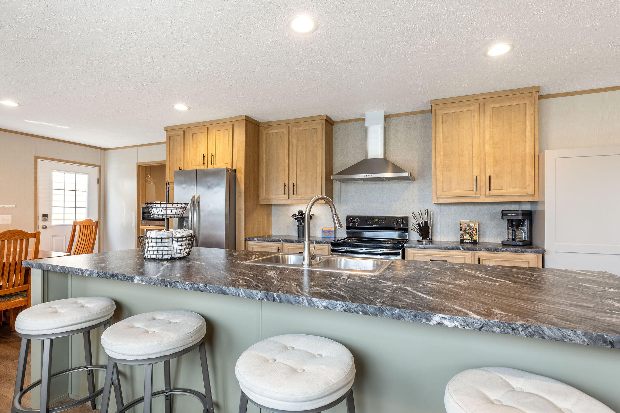 60329864 Property Photo 7