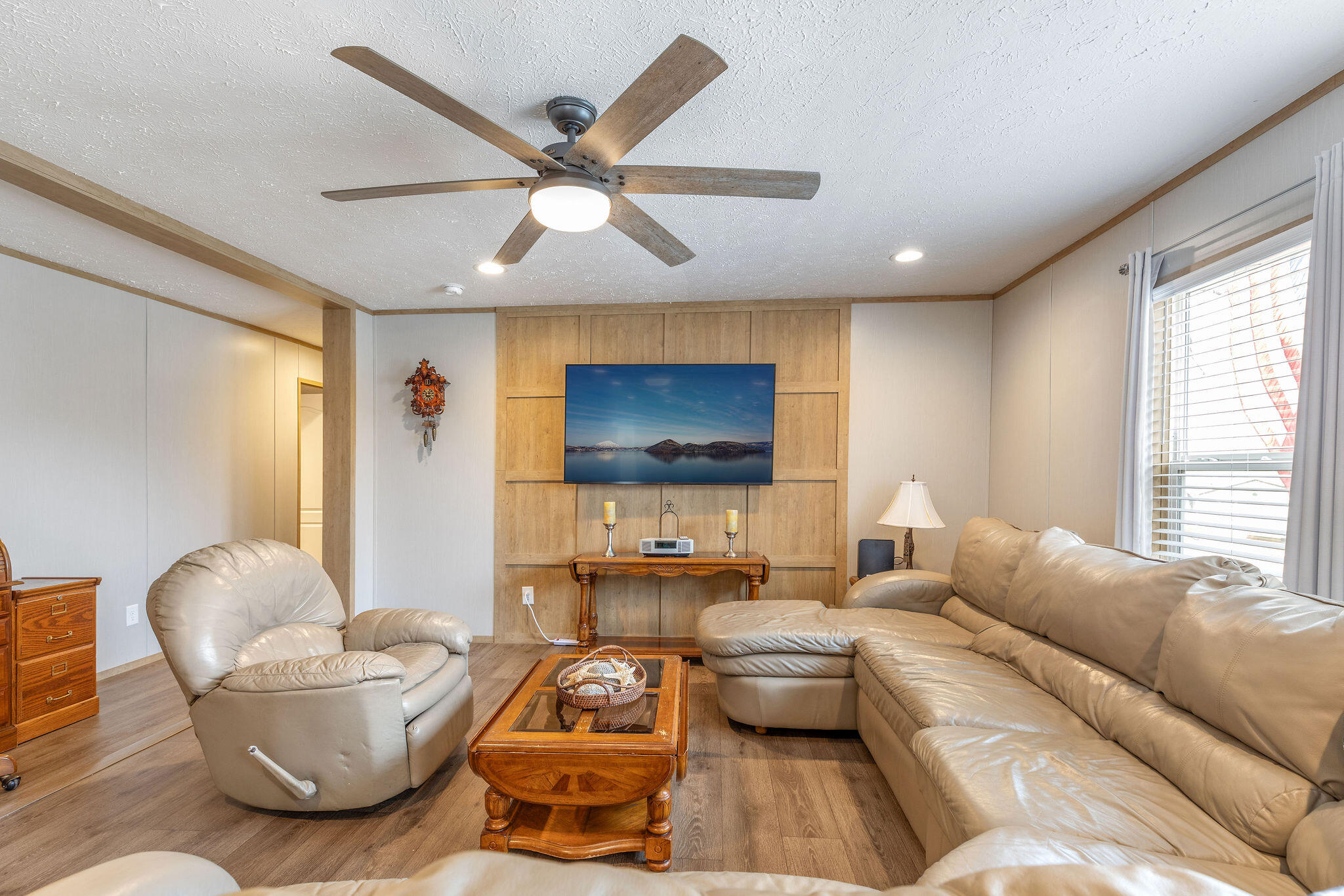 60329864 Property Photo 10