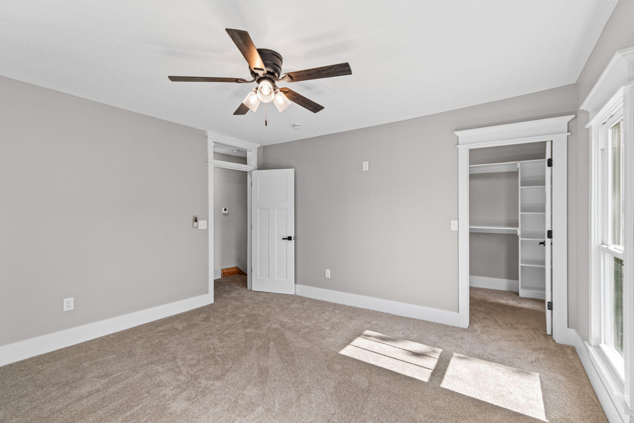 611 South Main Street Property Photo 35