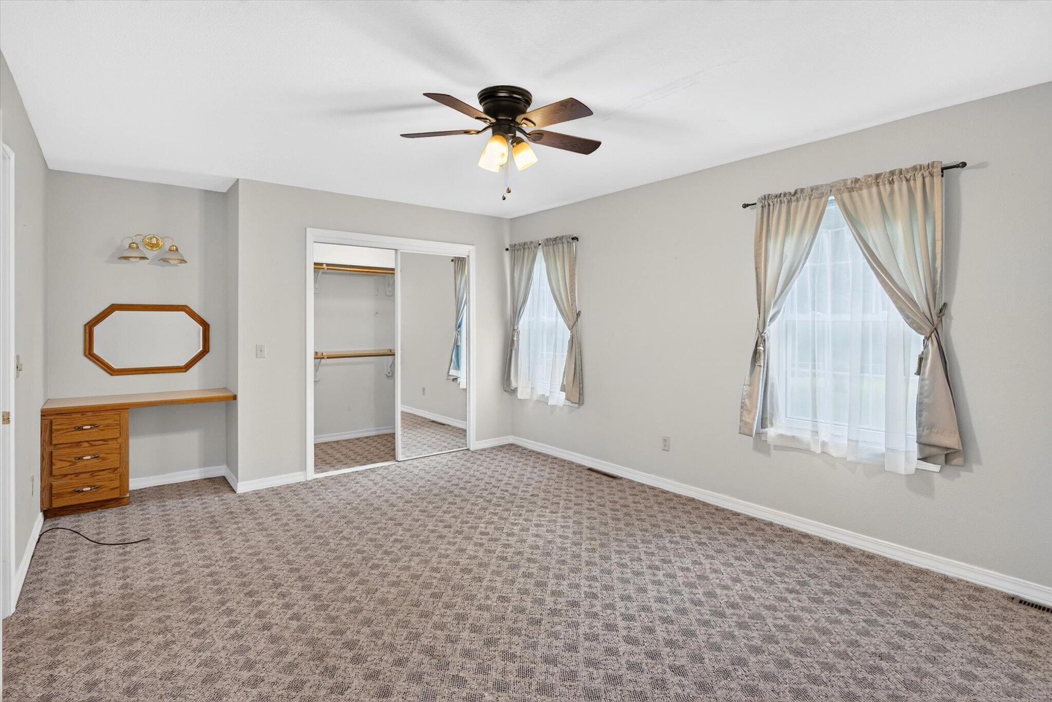 1645 East 425th Road Property Photo 15