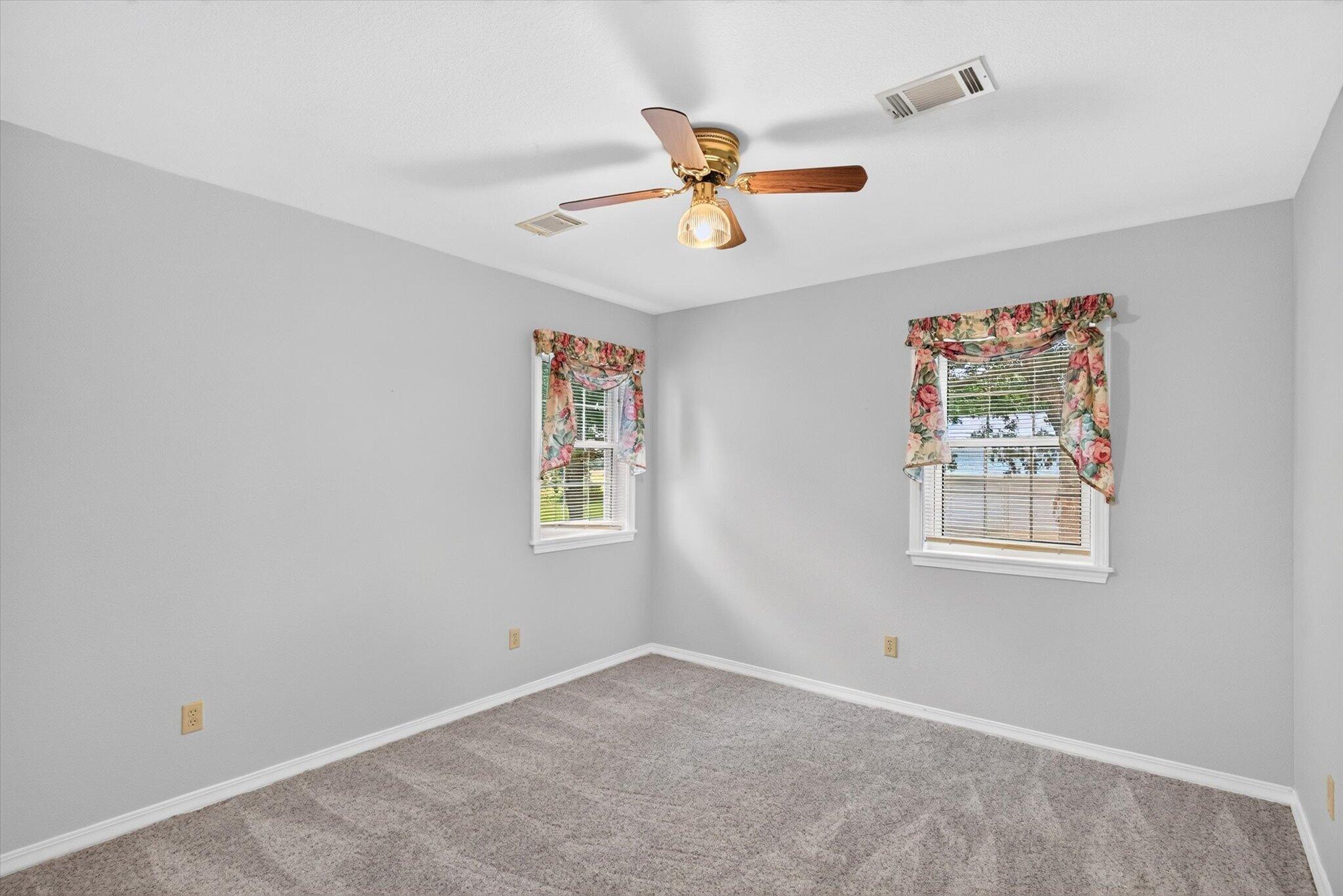1645 East 425th Road Property Photo 26