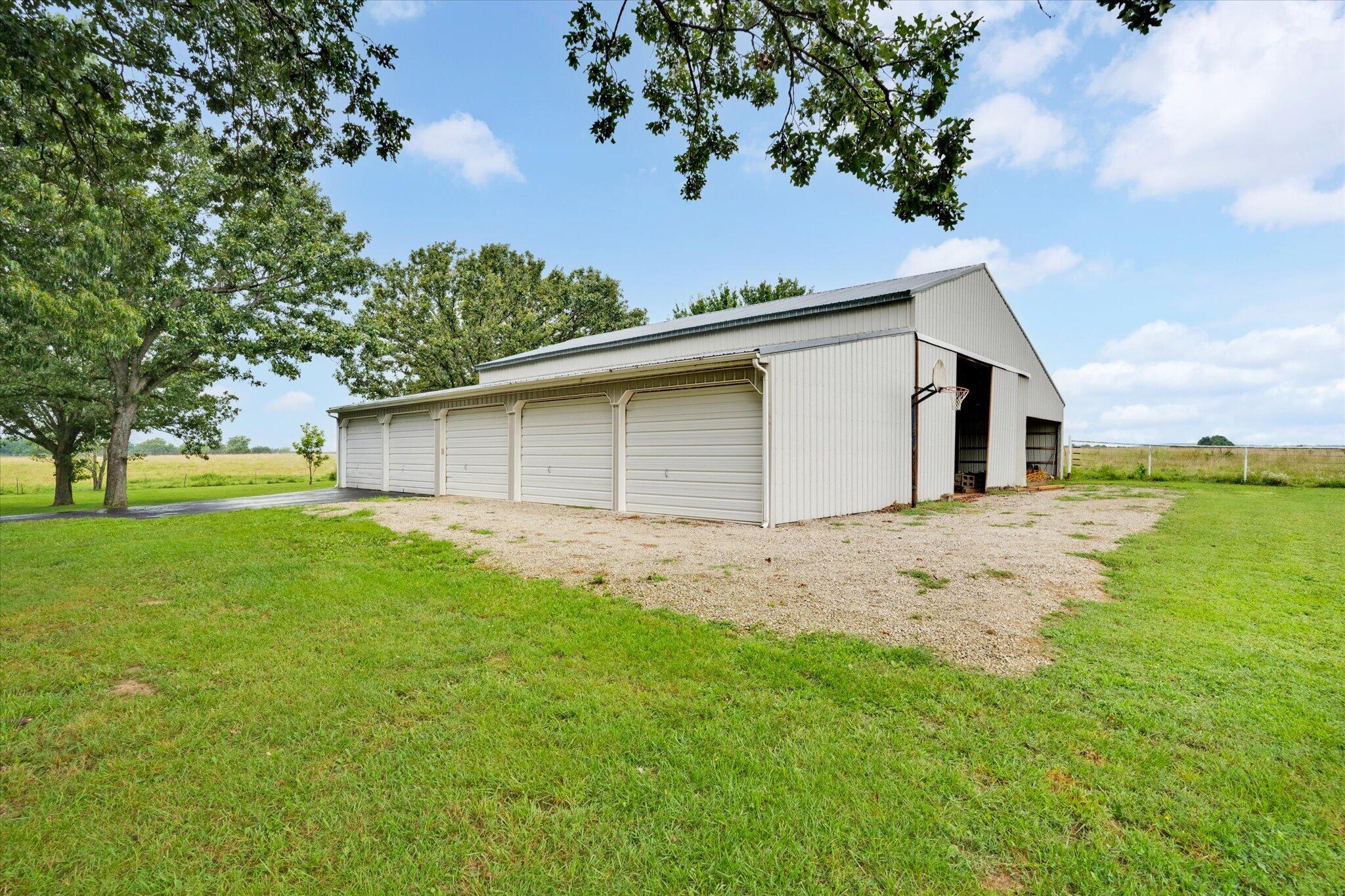 1645 East 425th Road Property Photo 35