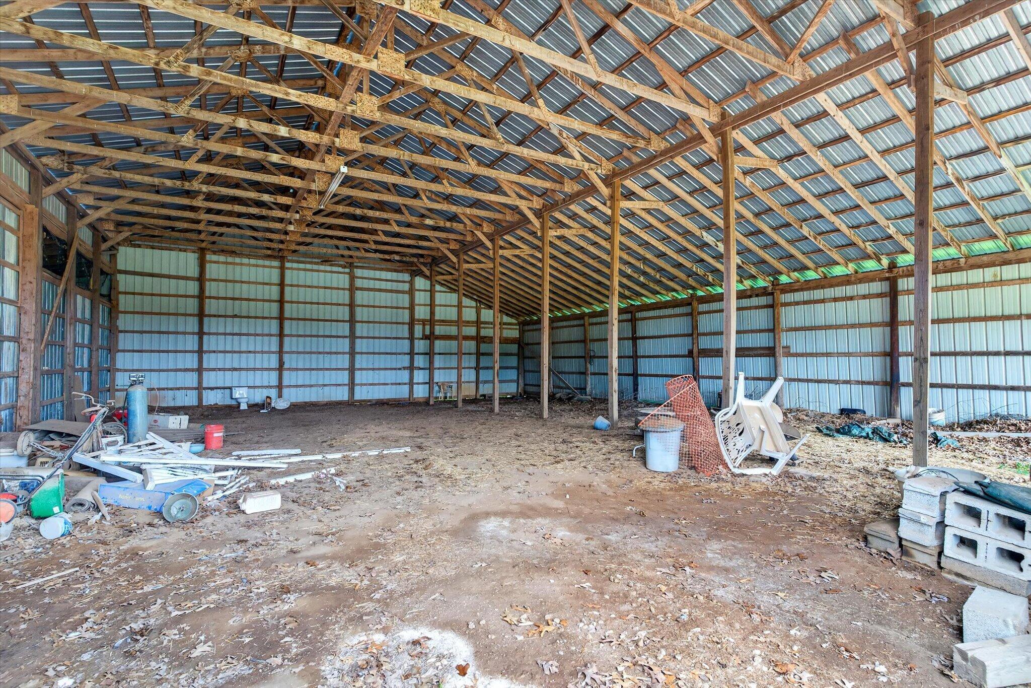 1645 East 425th Road Property Photo 37