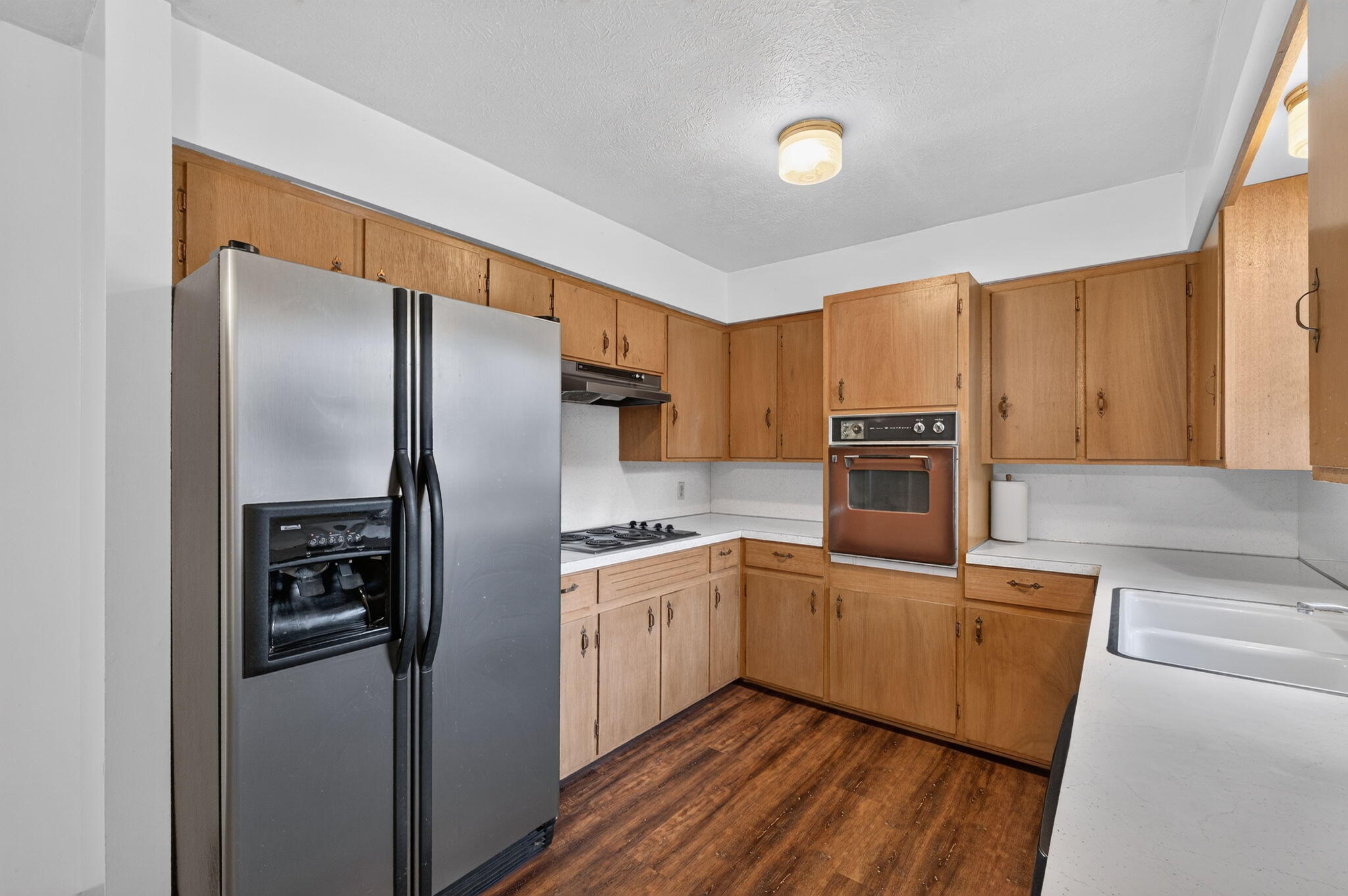 1124 South Bruce Avenue Property Photo 4