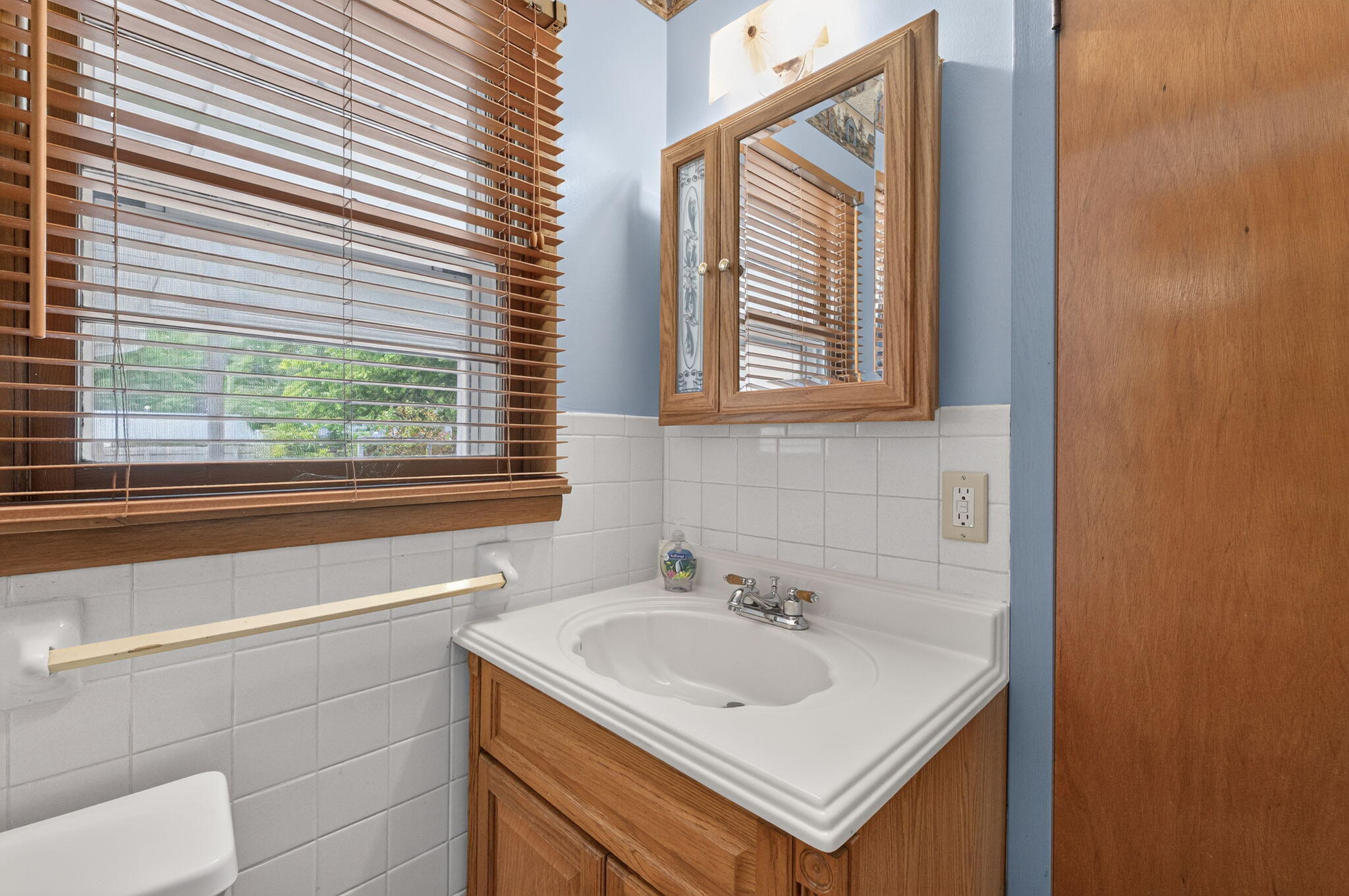 1124 South Bruce Avenue Property Photo 11