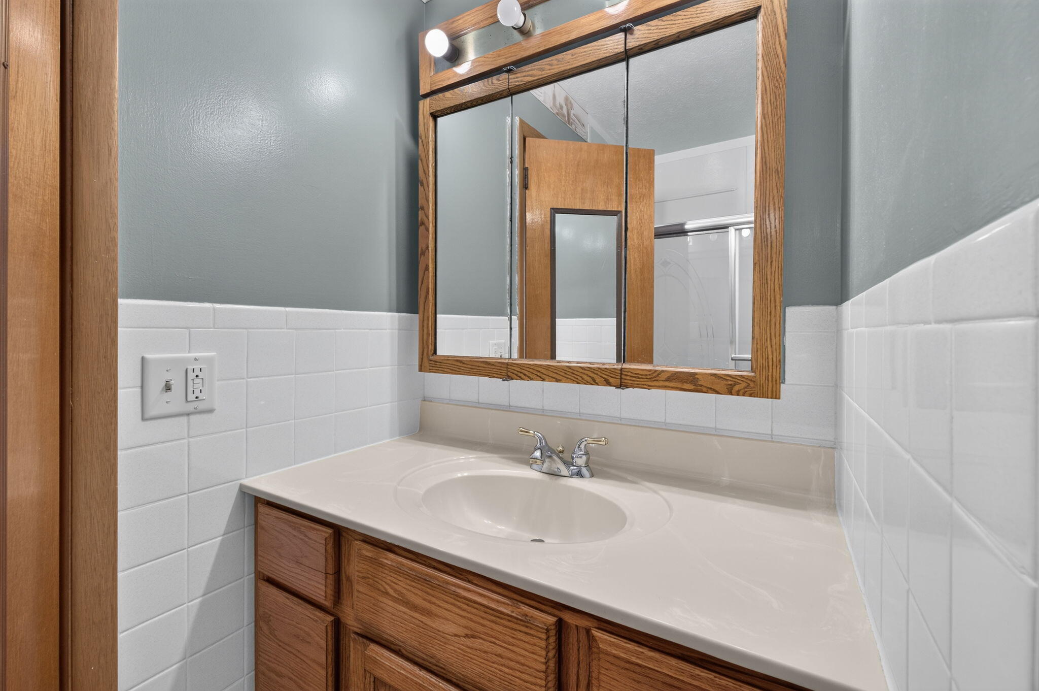 1124 South Bruce Avenue Property Photo 16