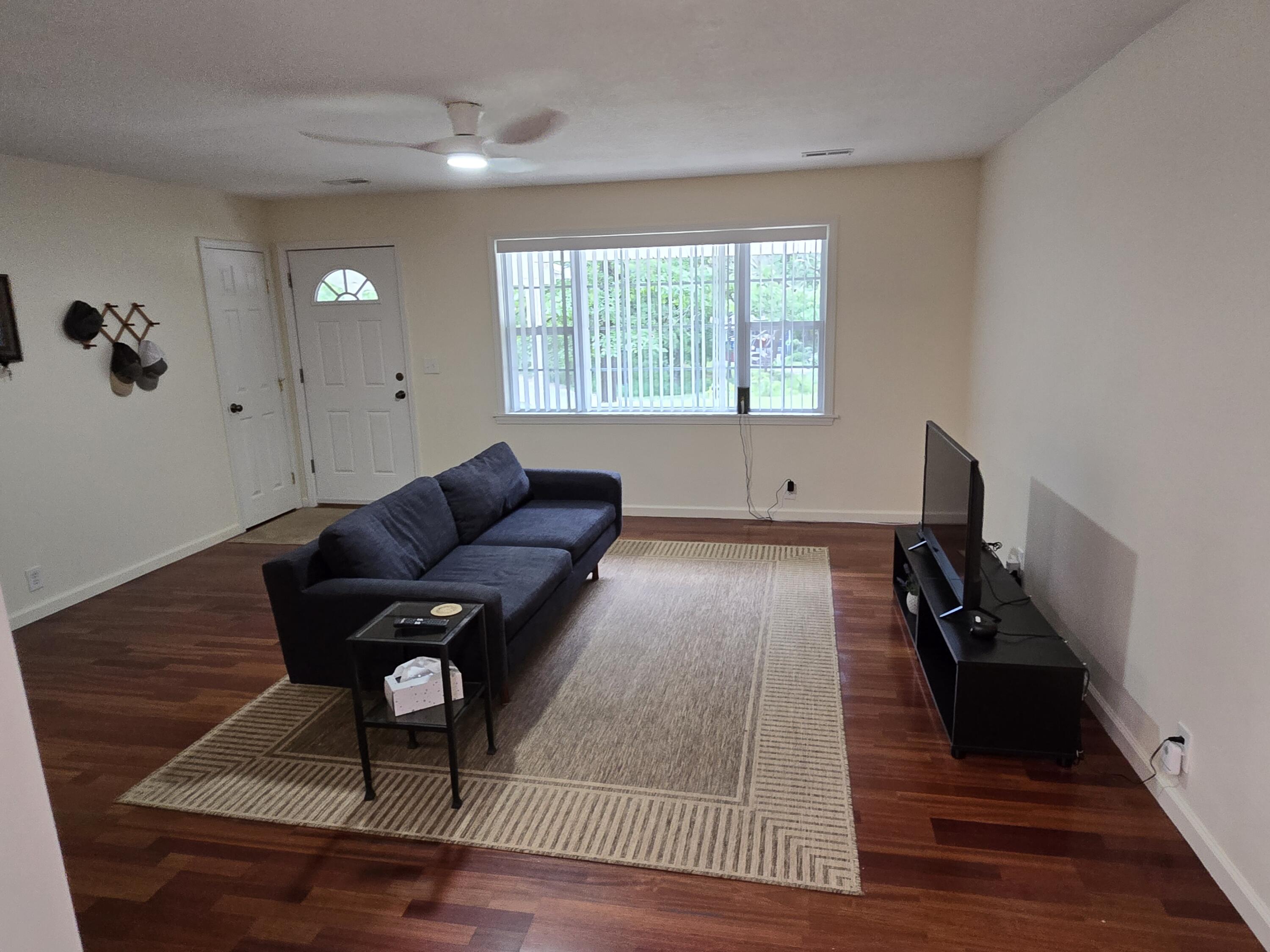 101 Red Oak Loop Property Photo 2