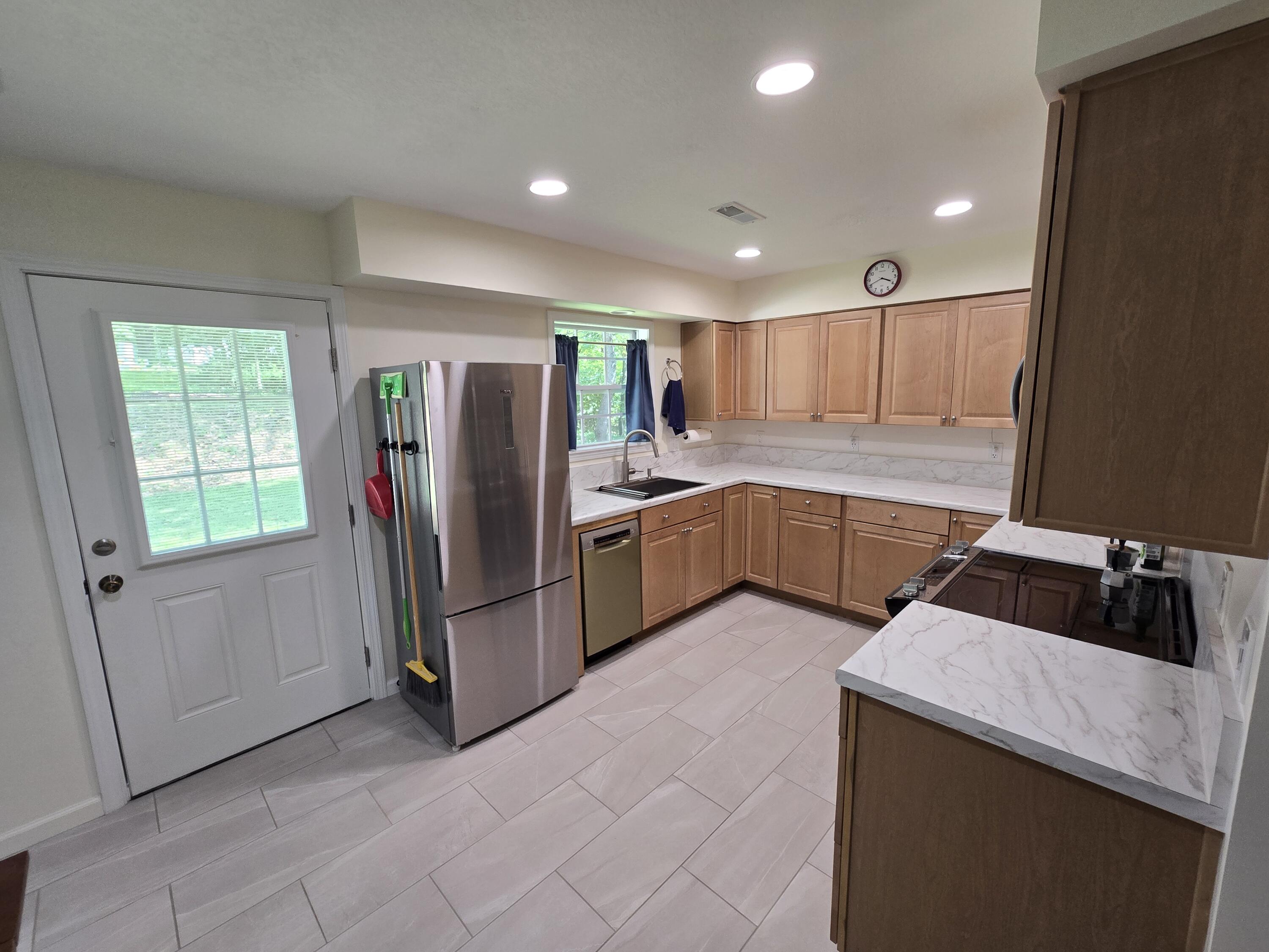 101 Red Oak Loop Property Photo 7