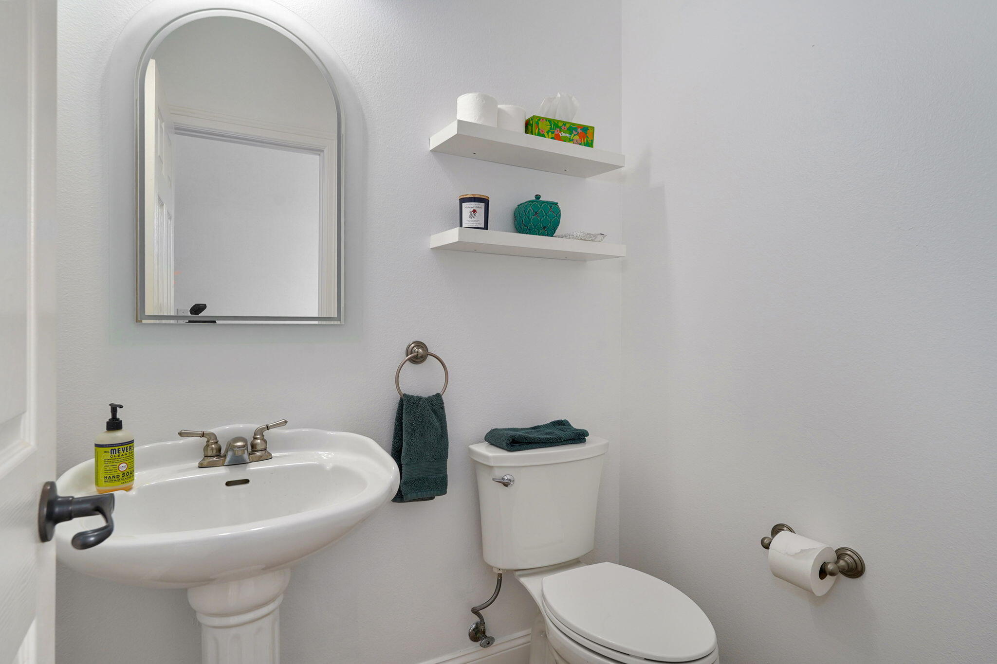 13735 Lawrence 1155 Property Photo 21