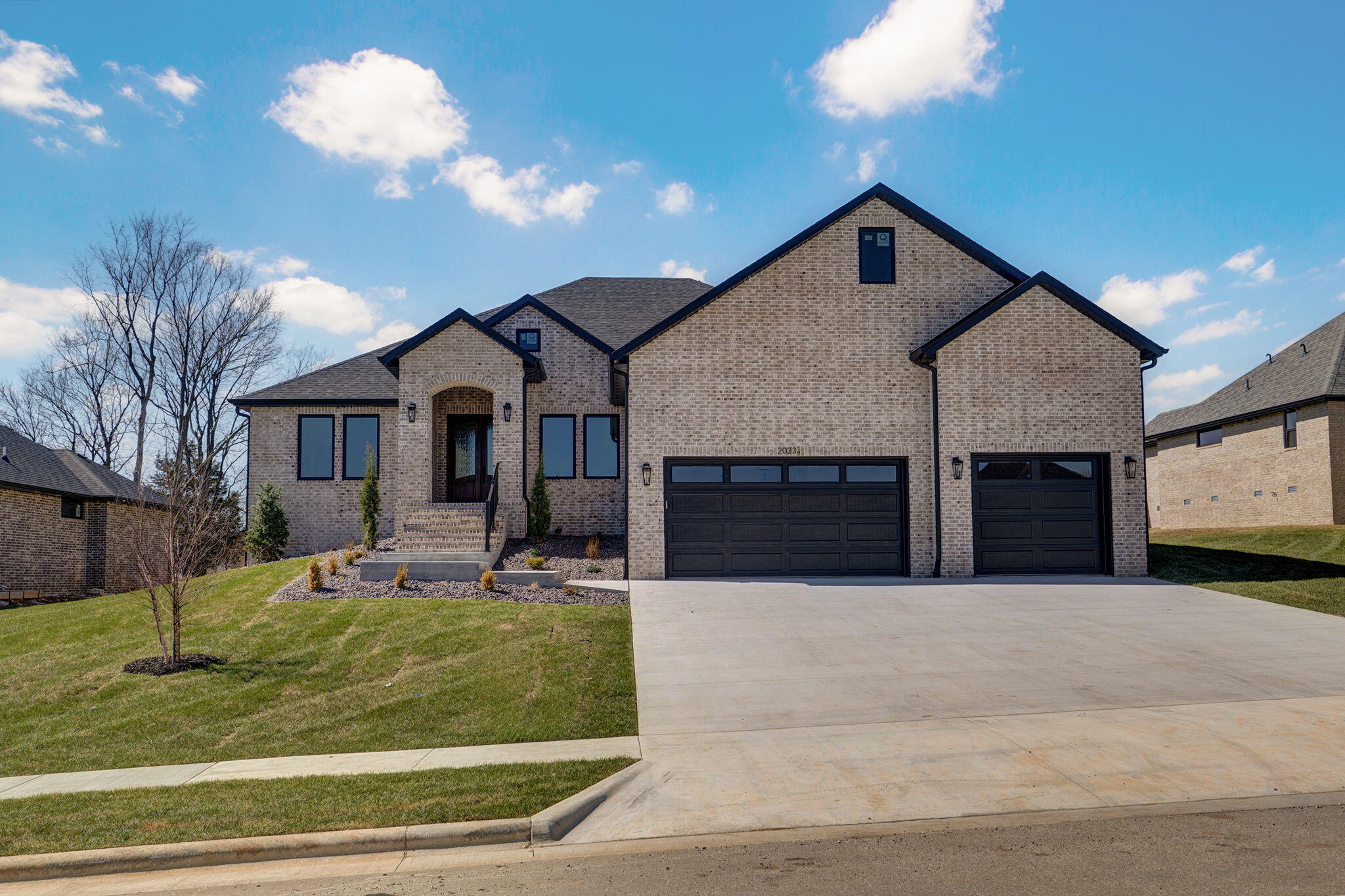 2023 North Silver Charm Avenue Property Photo 1