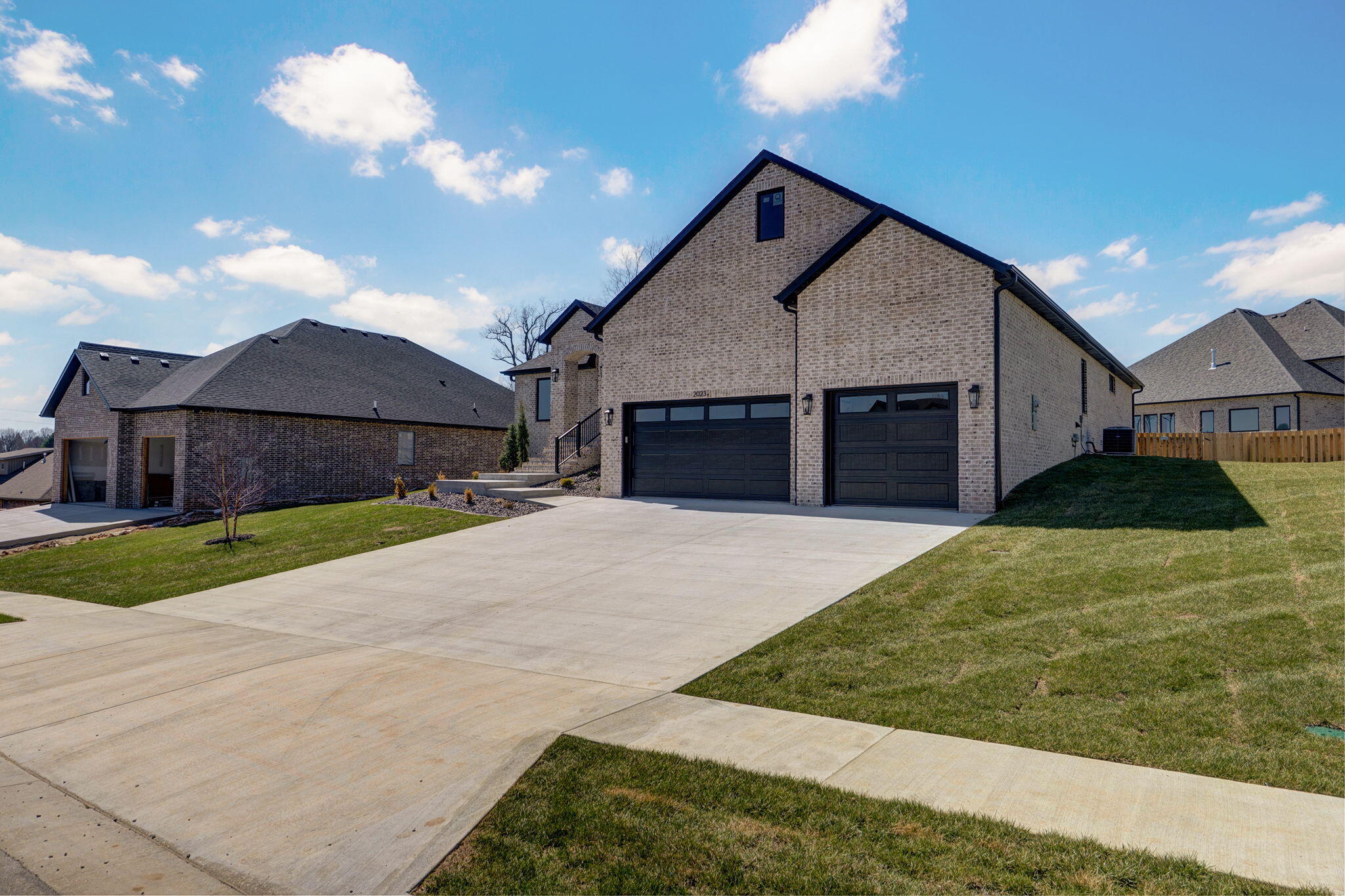 2023 North Silver Charm Avenue Property Photo 3