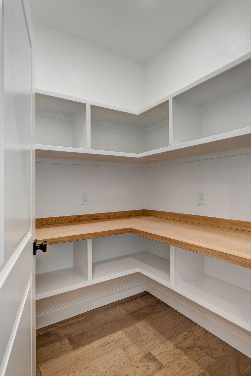 2023 North Silver Charm Avenue Property Photo 21