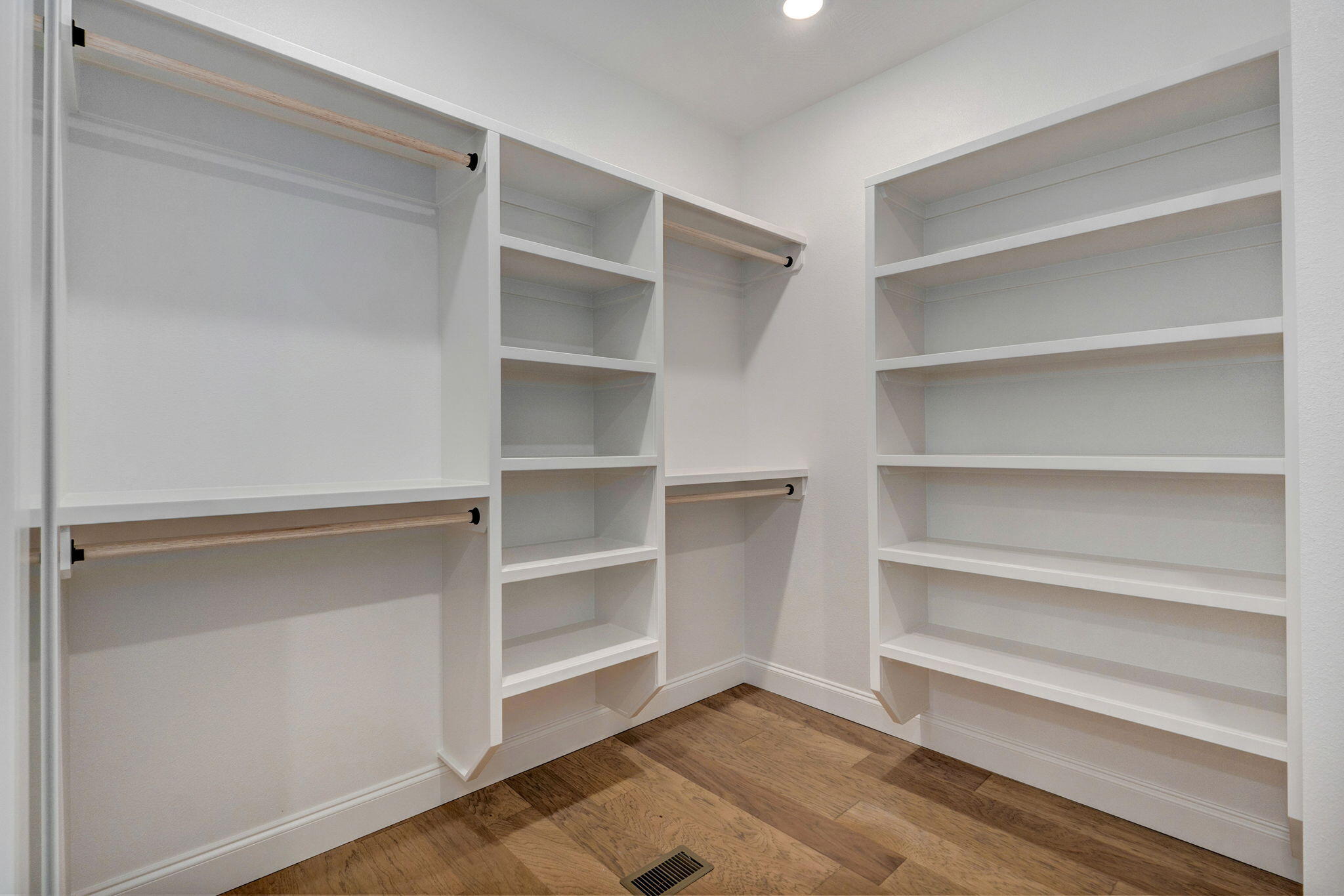 2023 North Silver Charm Avenue Property Photo 31
