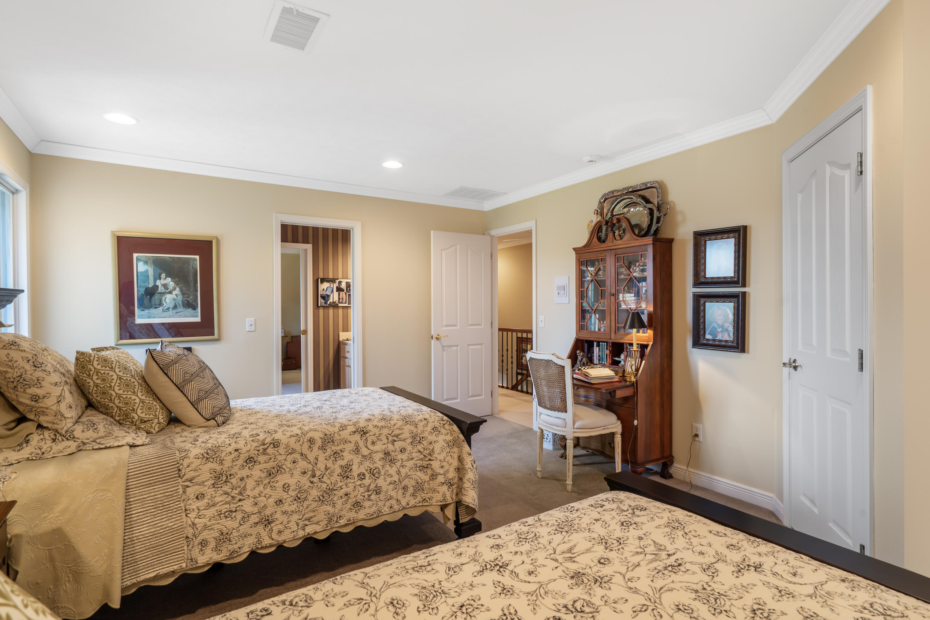 26152 Us-54 Property Photo 39