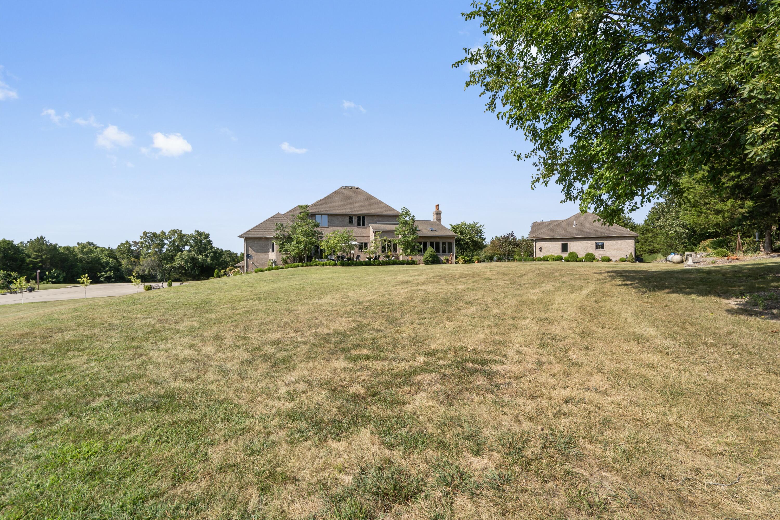 26152 Us-54 Property Photo 76