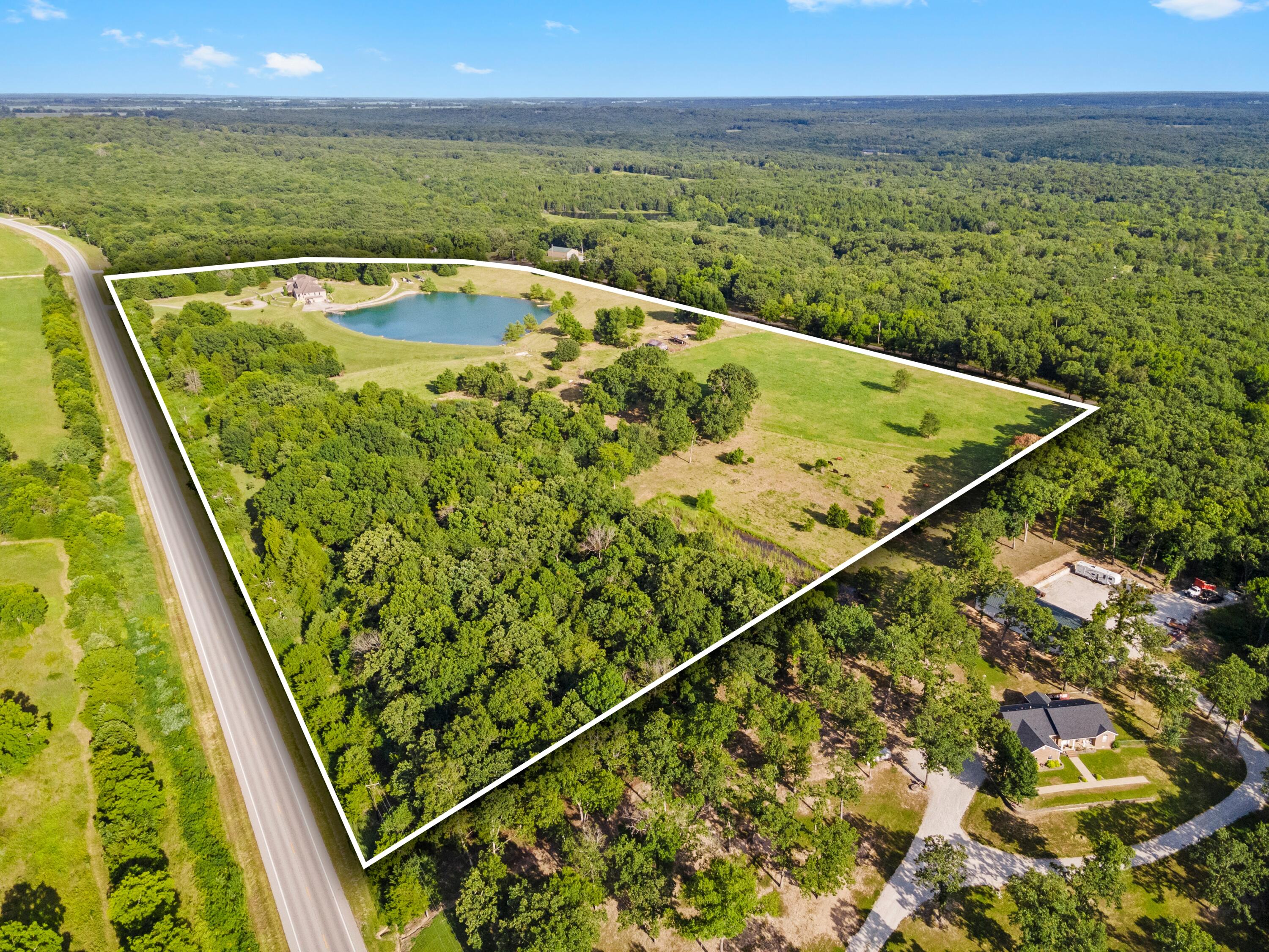 26152 Us-54 Property Photo 79