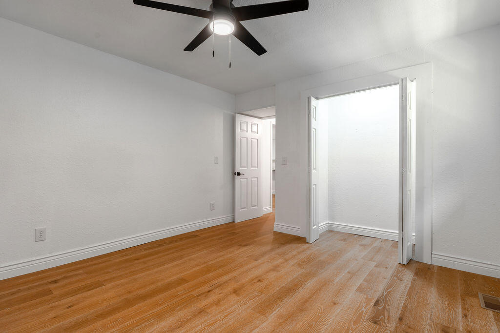 3235 Ozark Street Property Photo 15