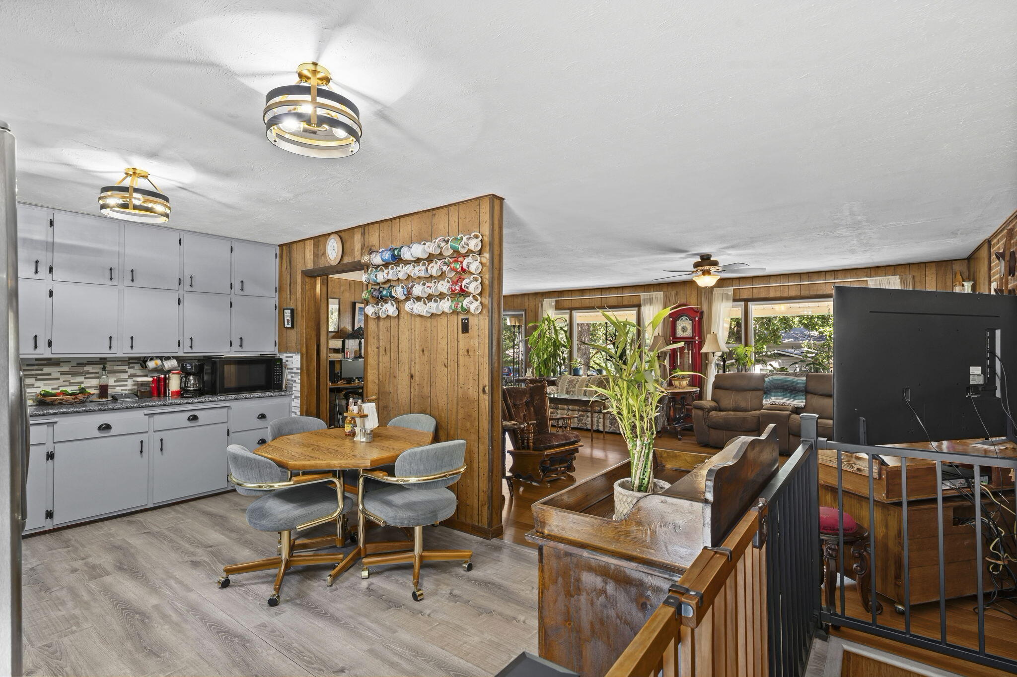 24 Dorsett Lane Property Photo 15