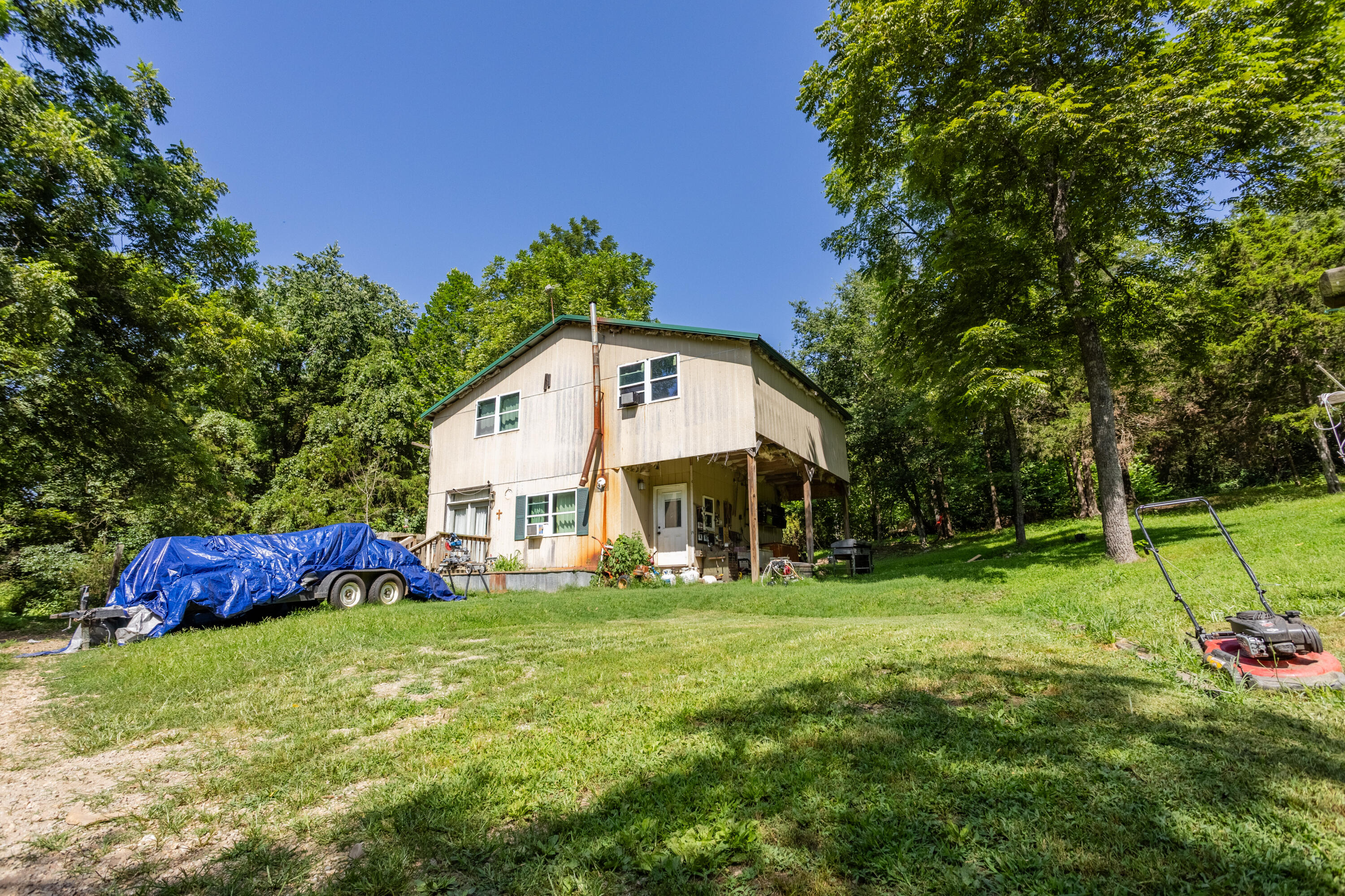 135 Hc 2 Property Photo 5
