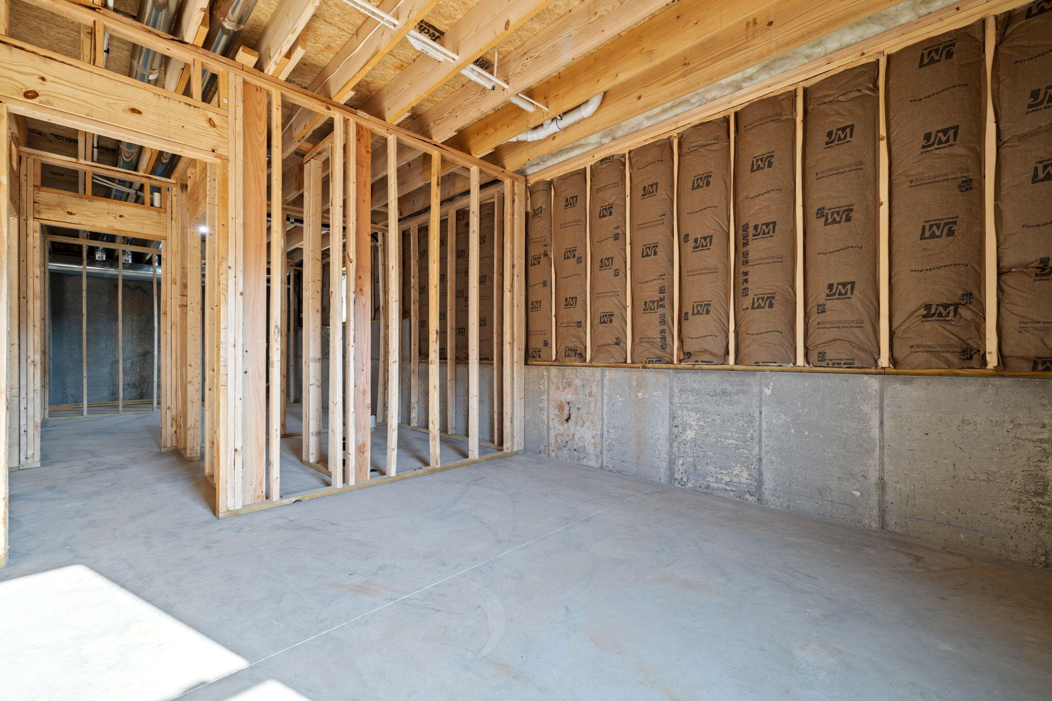 421 Beavertail Road Property Photo 35
