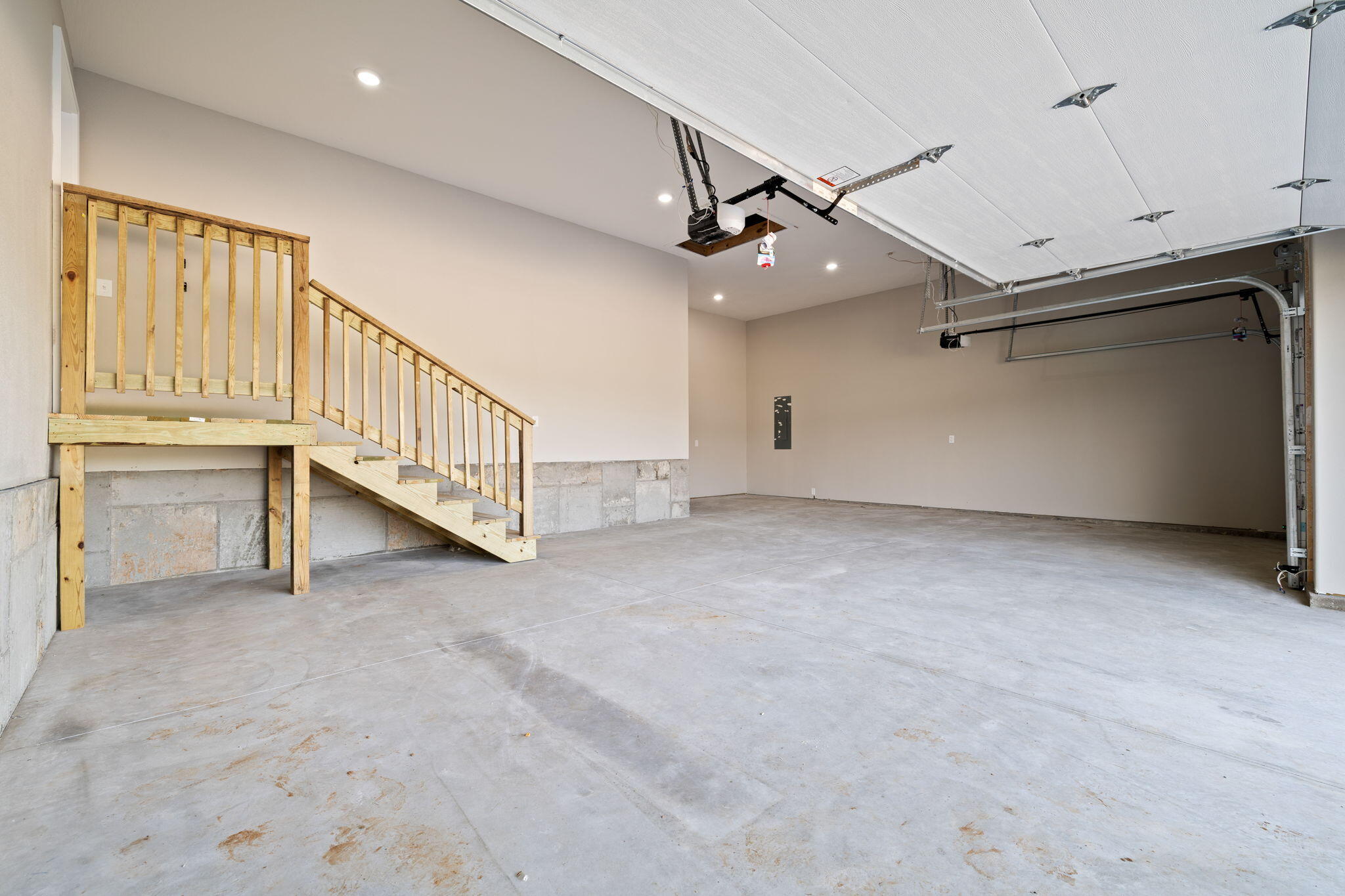 421 Beavertail Road Property Photo 38
