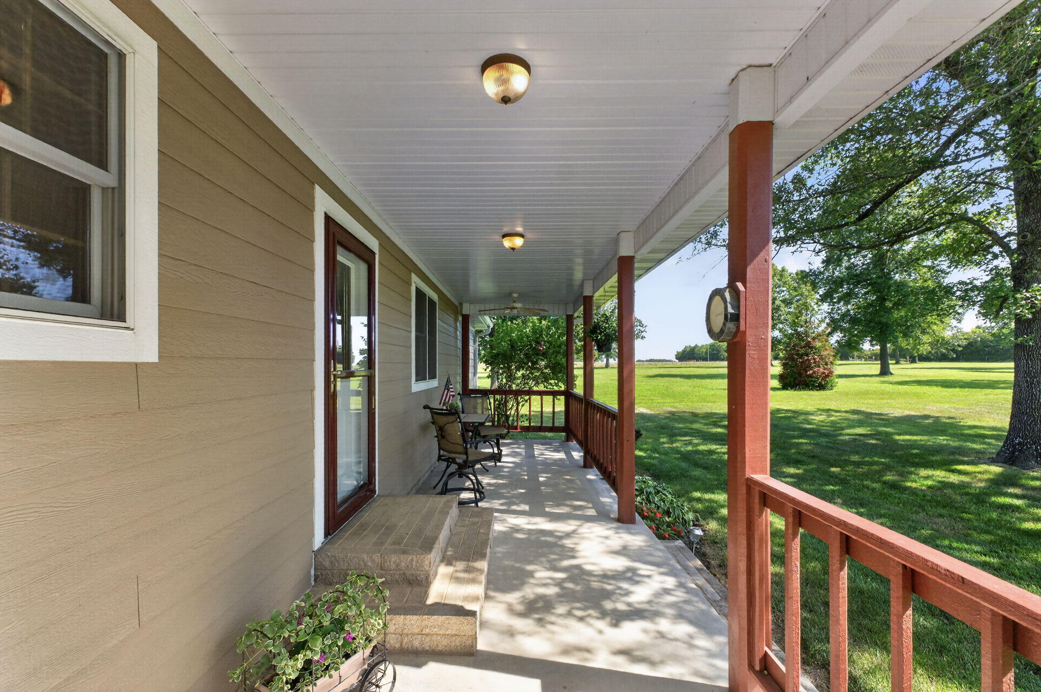 14674 State Hwy W Property Photo 8