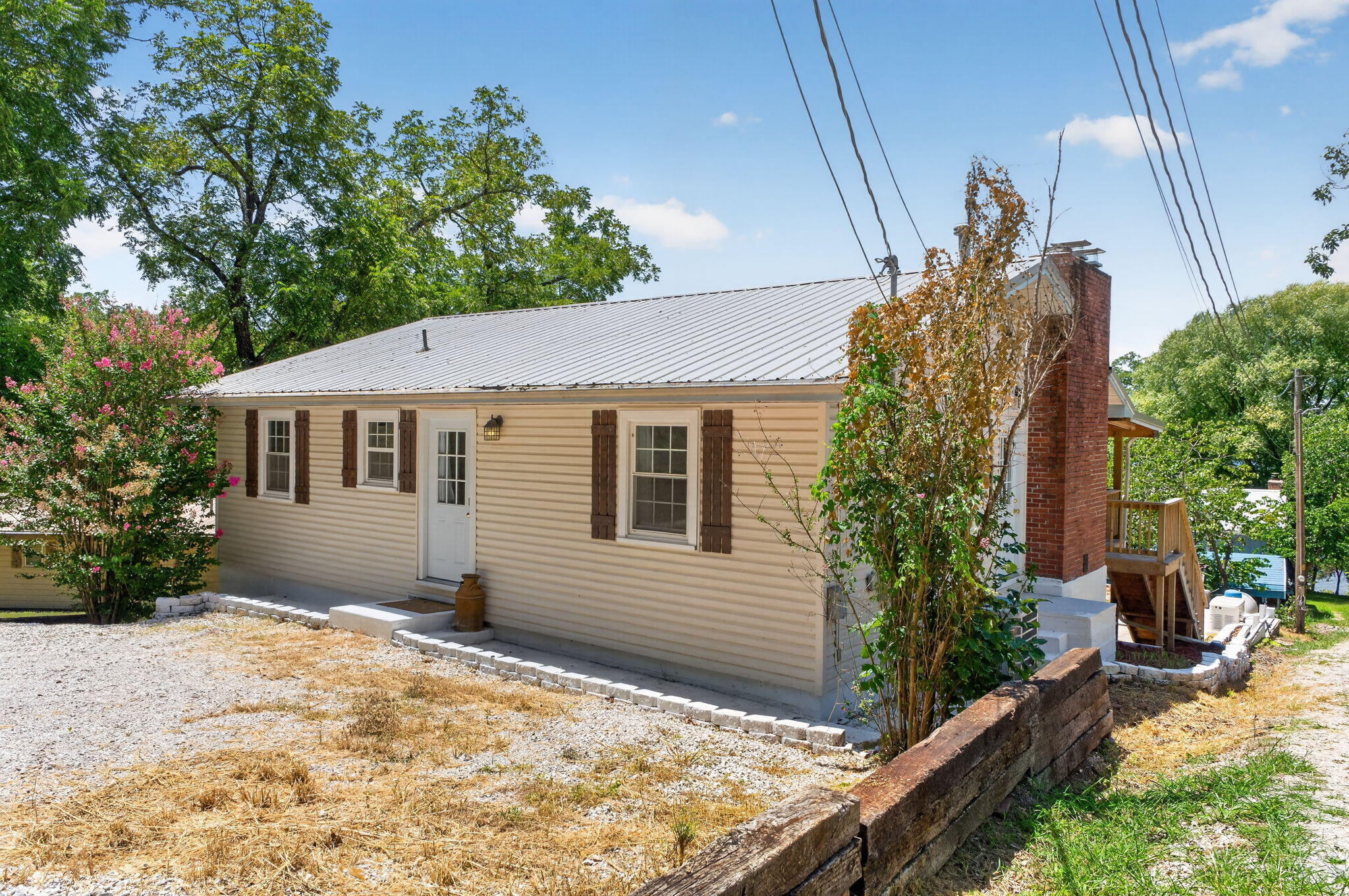26418 Fisher Cove Lane Property Photo 4