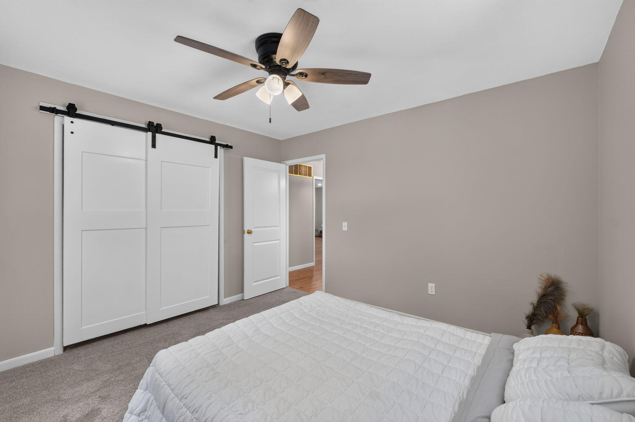 26418 Fisher Cove Lane Property Photo 17