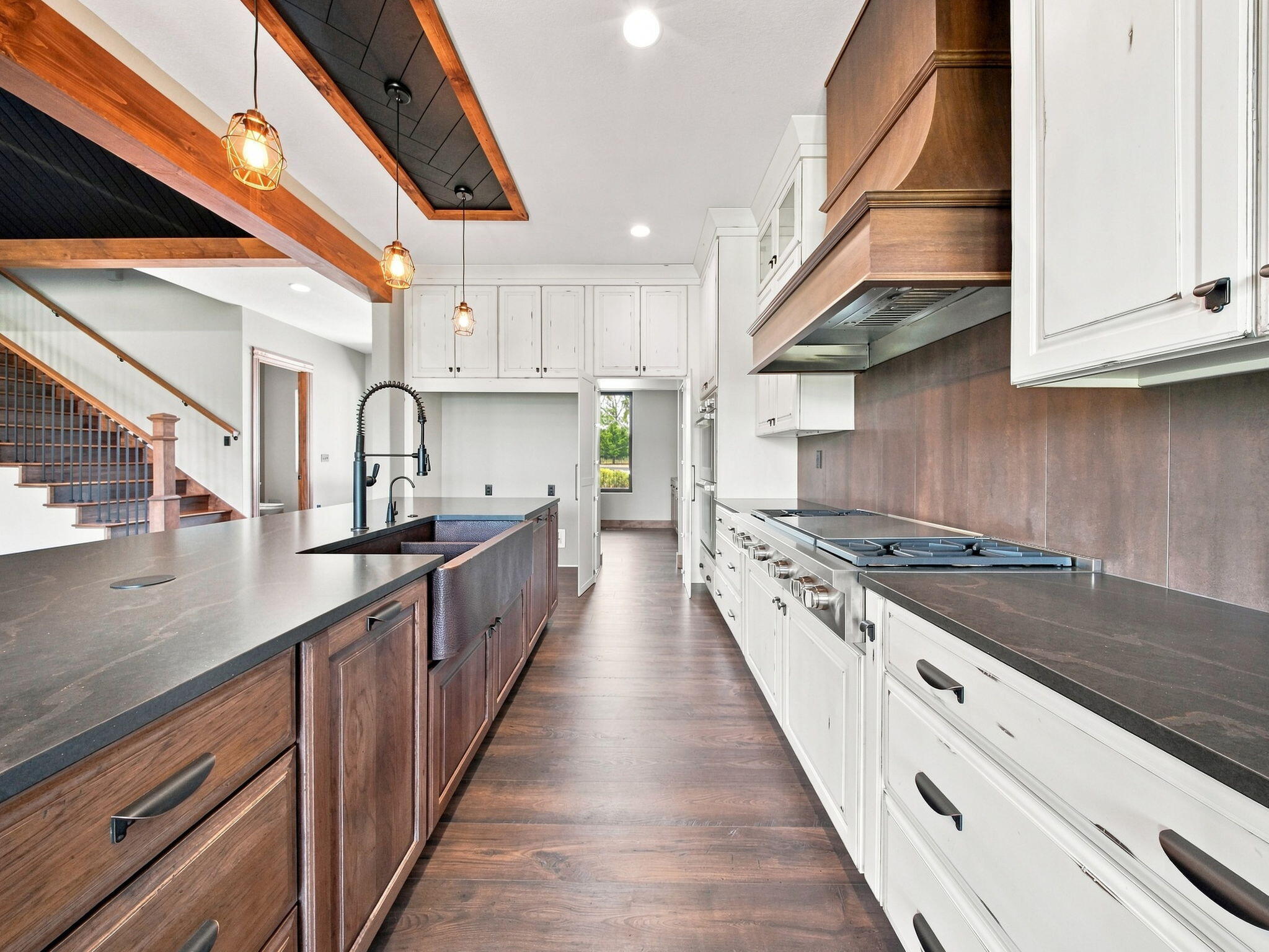 8199 West Farm Road 106 Property Photo 19
