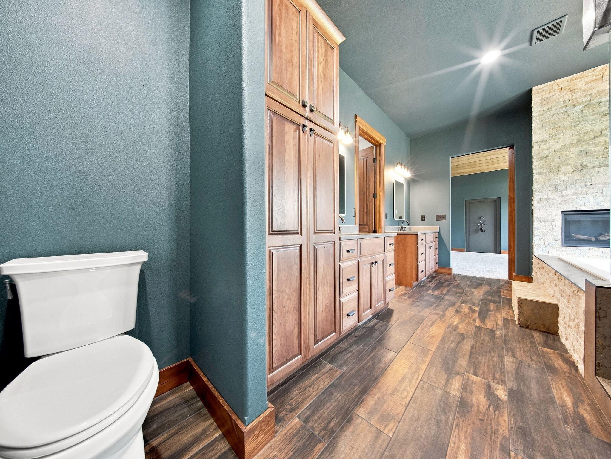 8199 West Farm Road 106 Property Photo 43