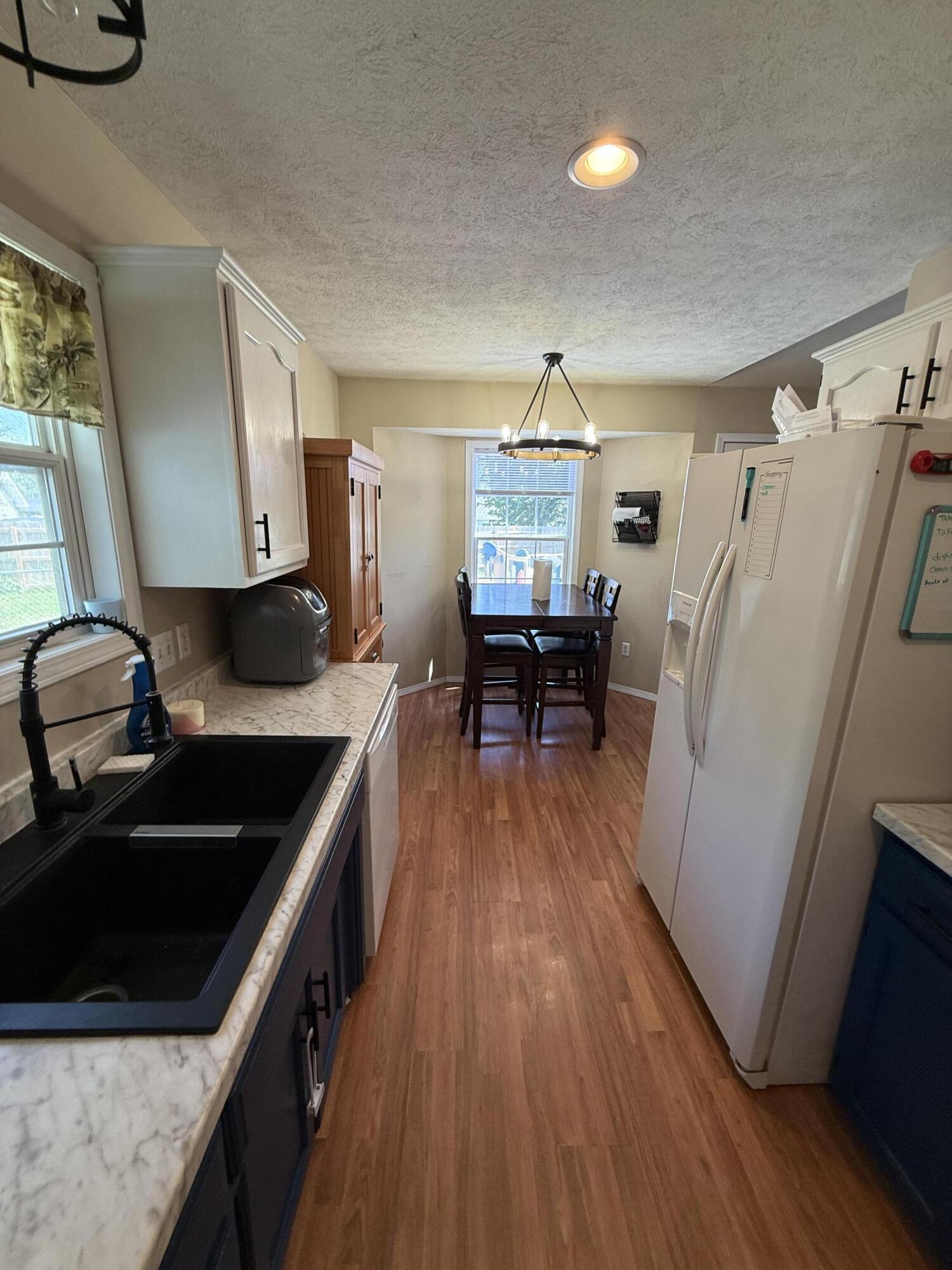 4136 Somerset Drive Property Photo 13