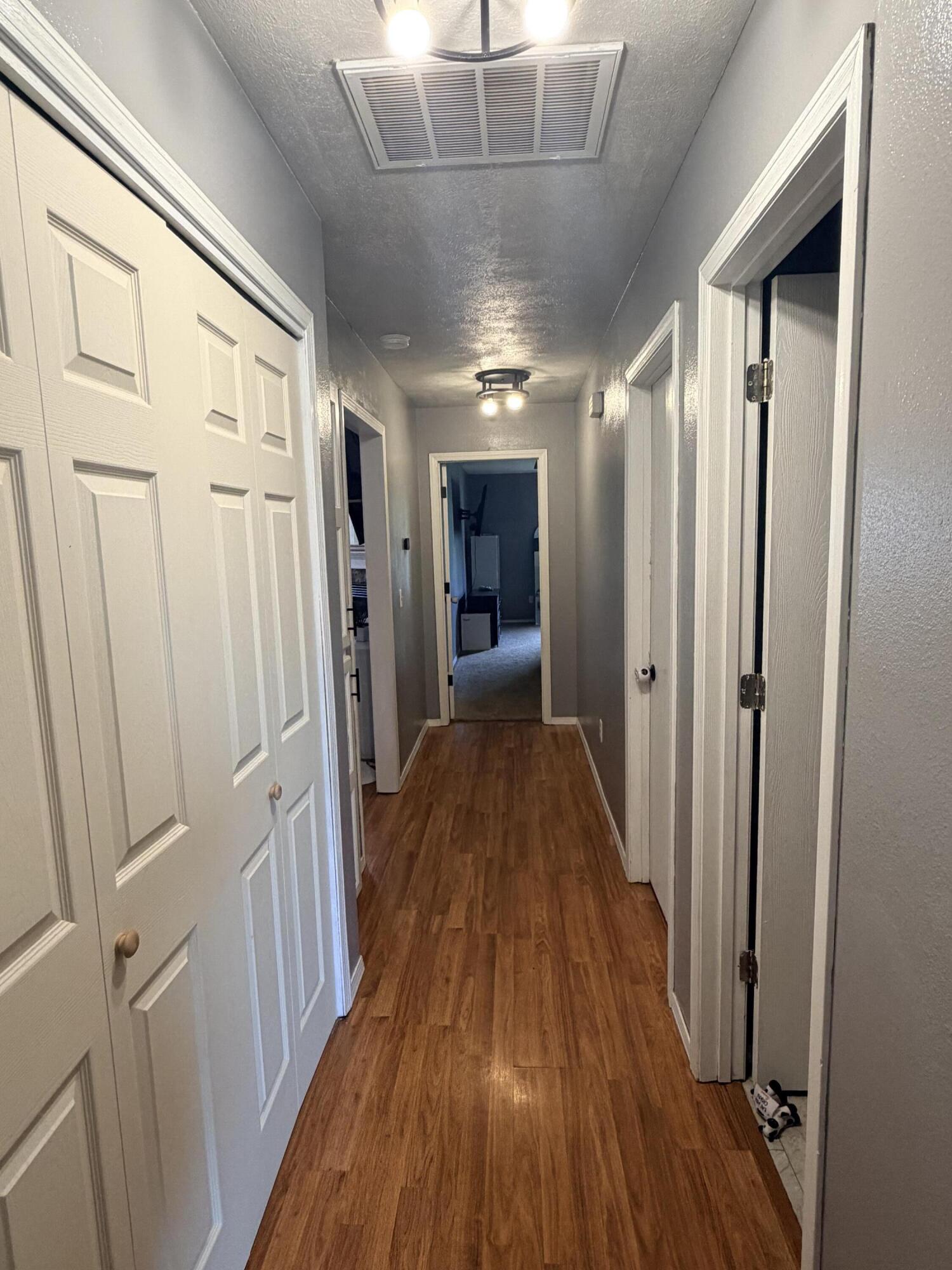 4136 Somerset Drive Property Photo 15