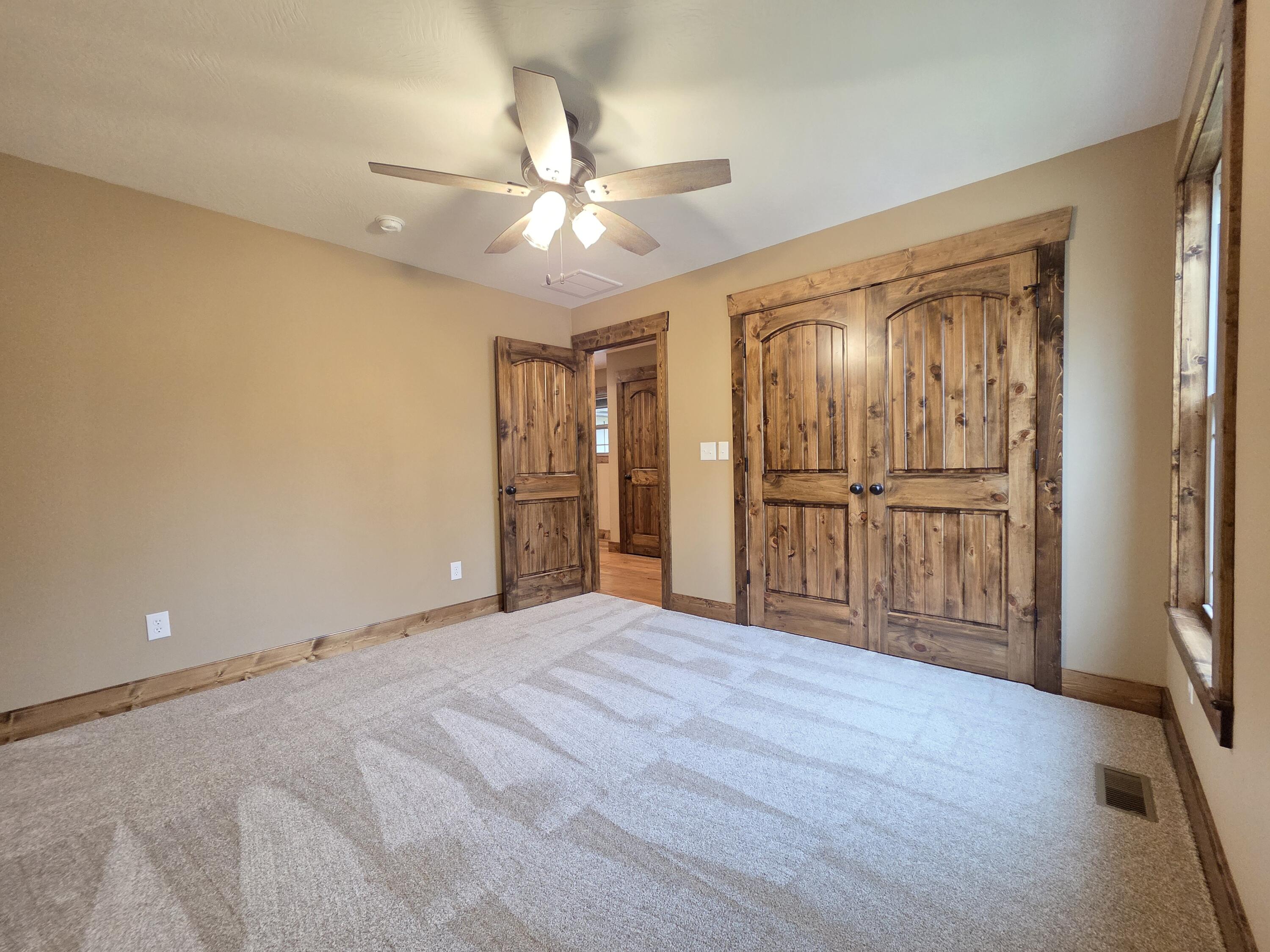 235 Kings Way Drive Property Photo 88