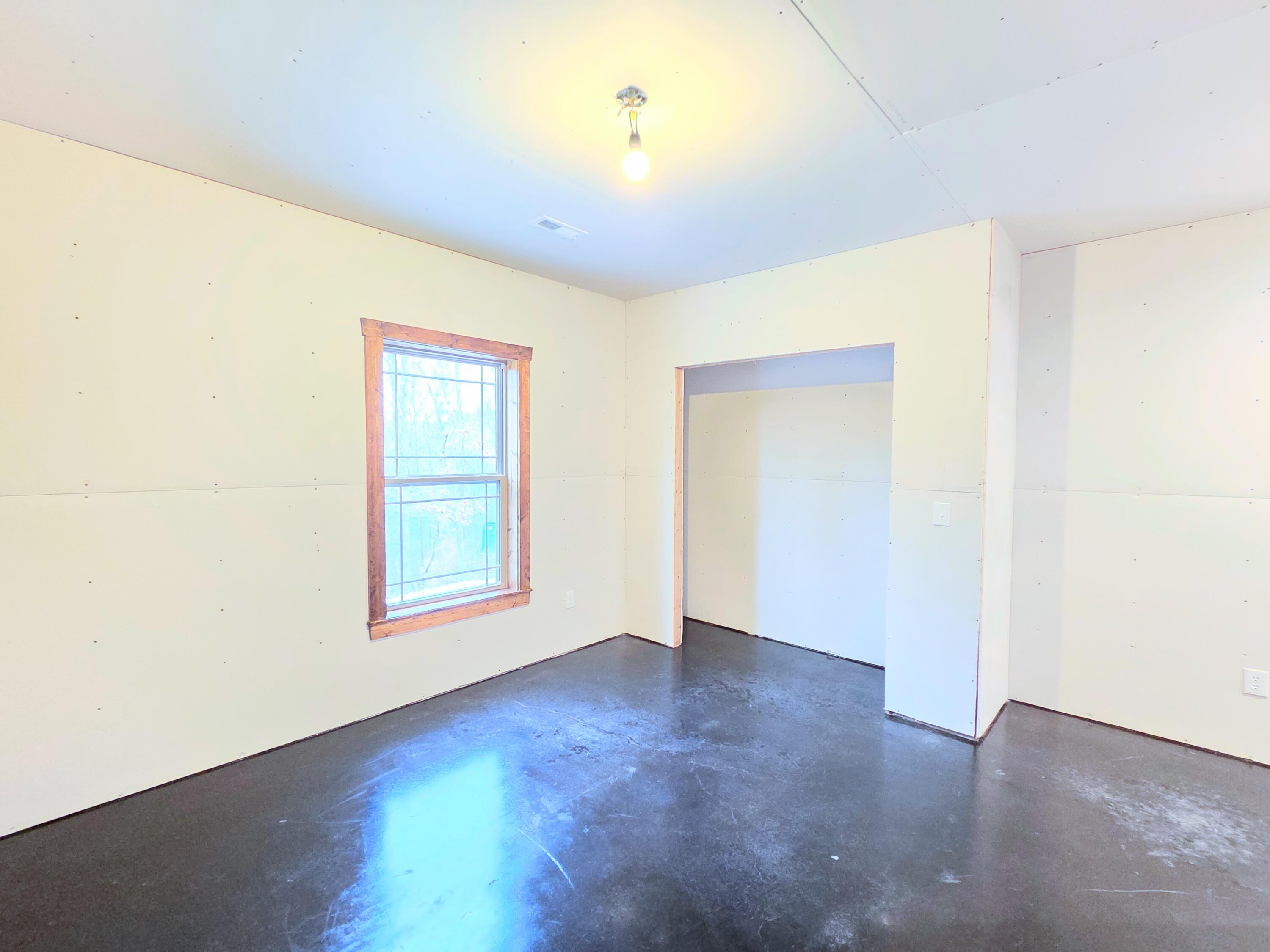 235 Kings Way Drive Property Photo 104
