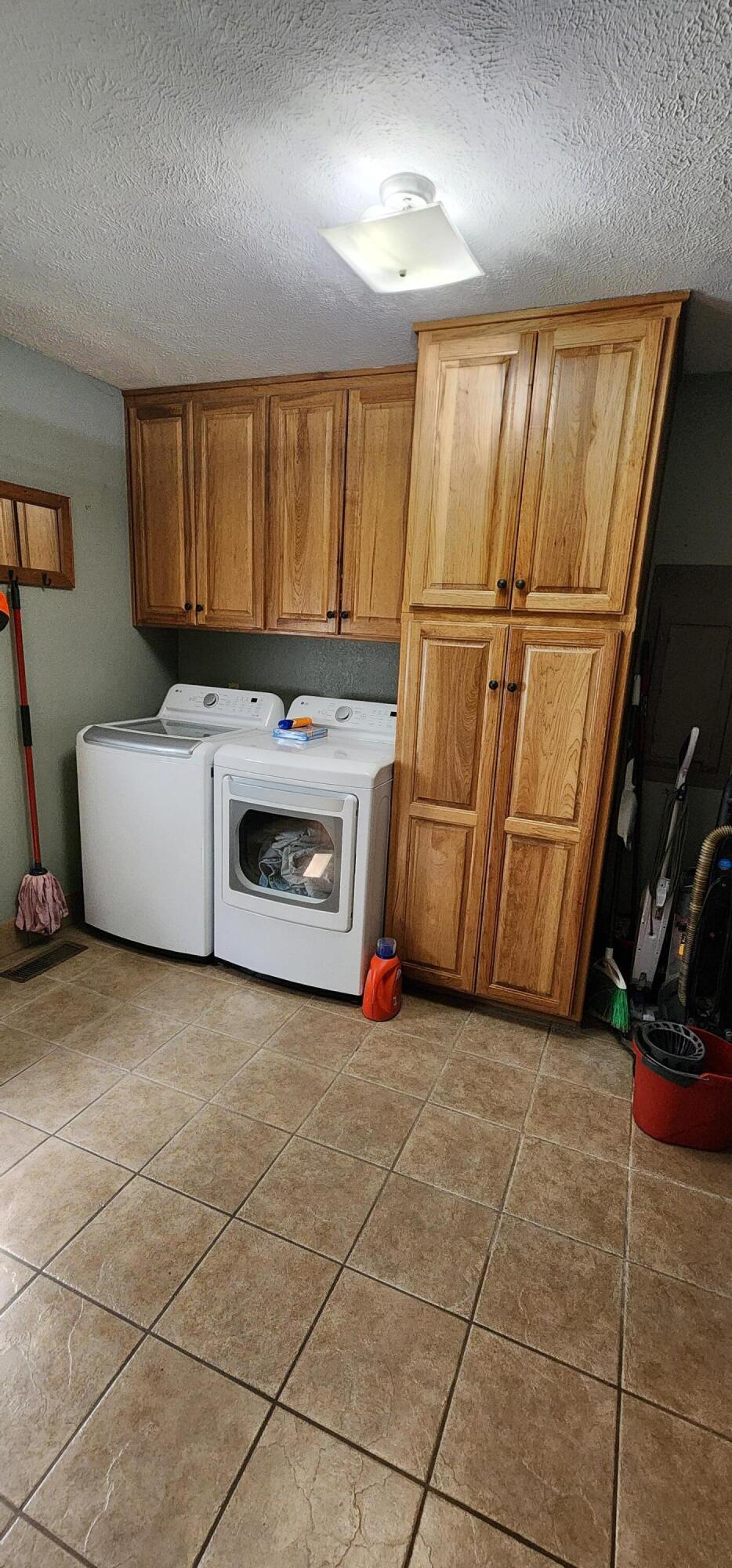 8814 County Road 400-a Property Photo 29