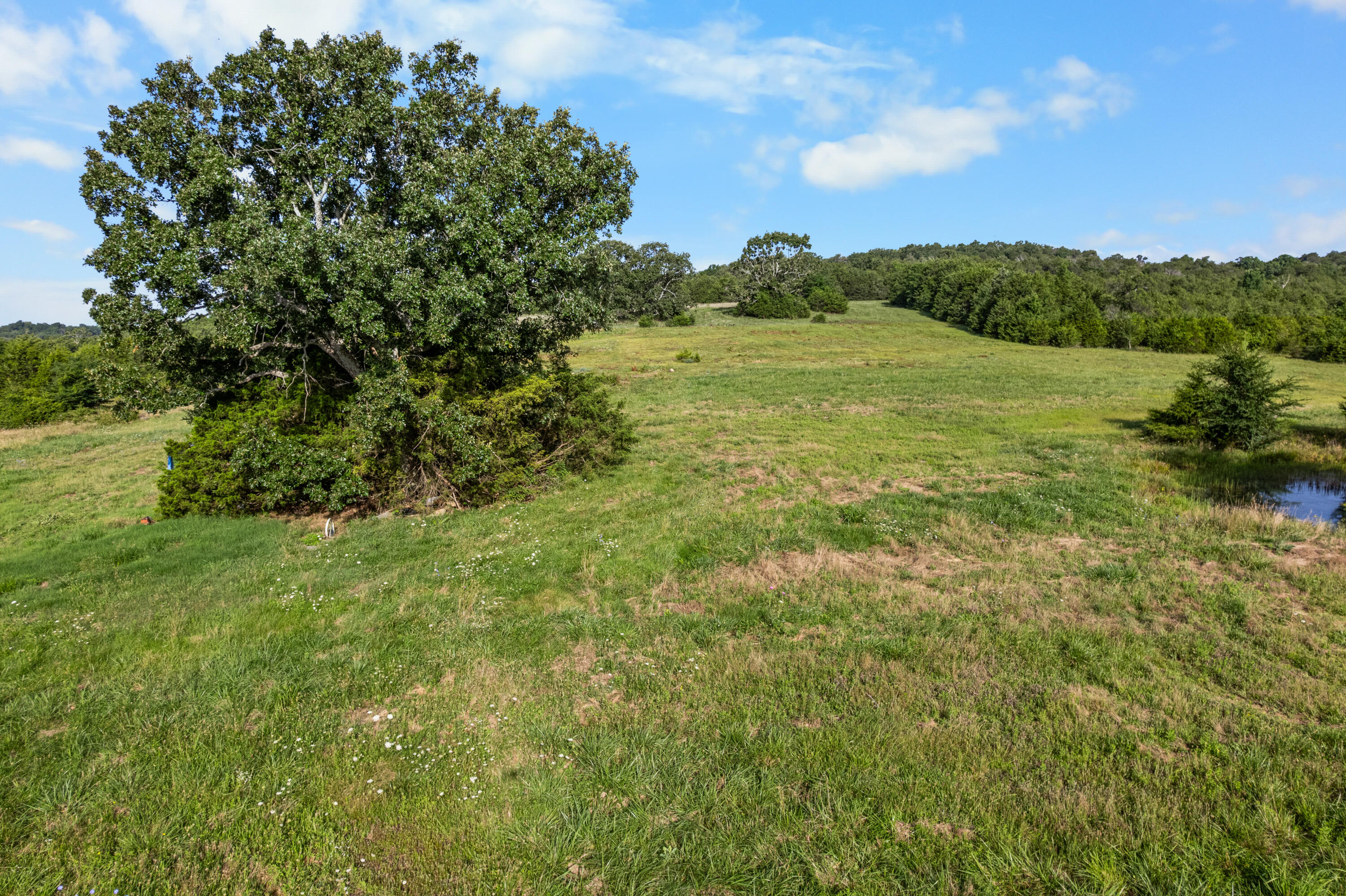550 County Road 900 Property Photo 10