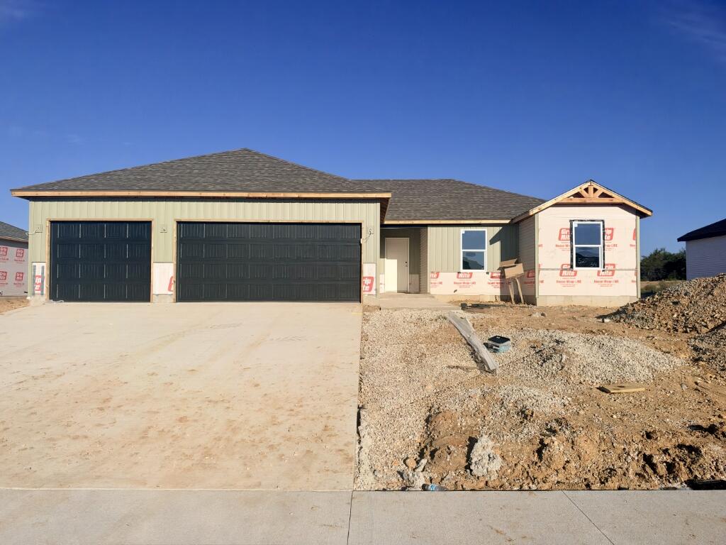 527 Columbine Street Property Photo 2