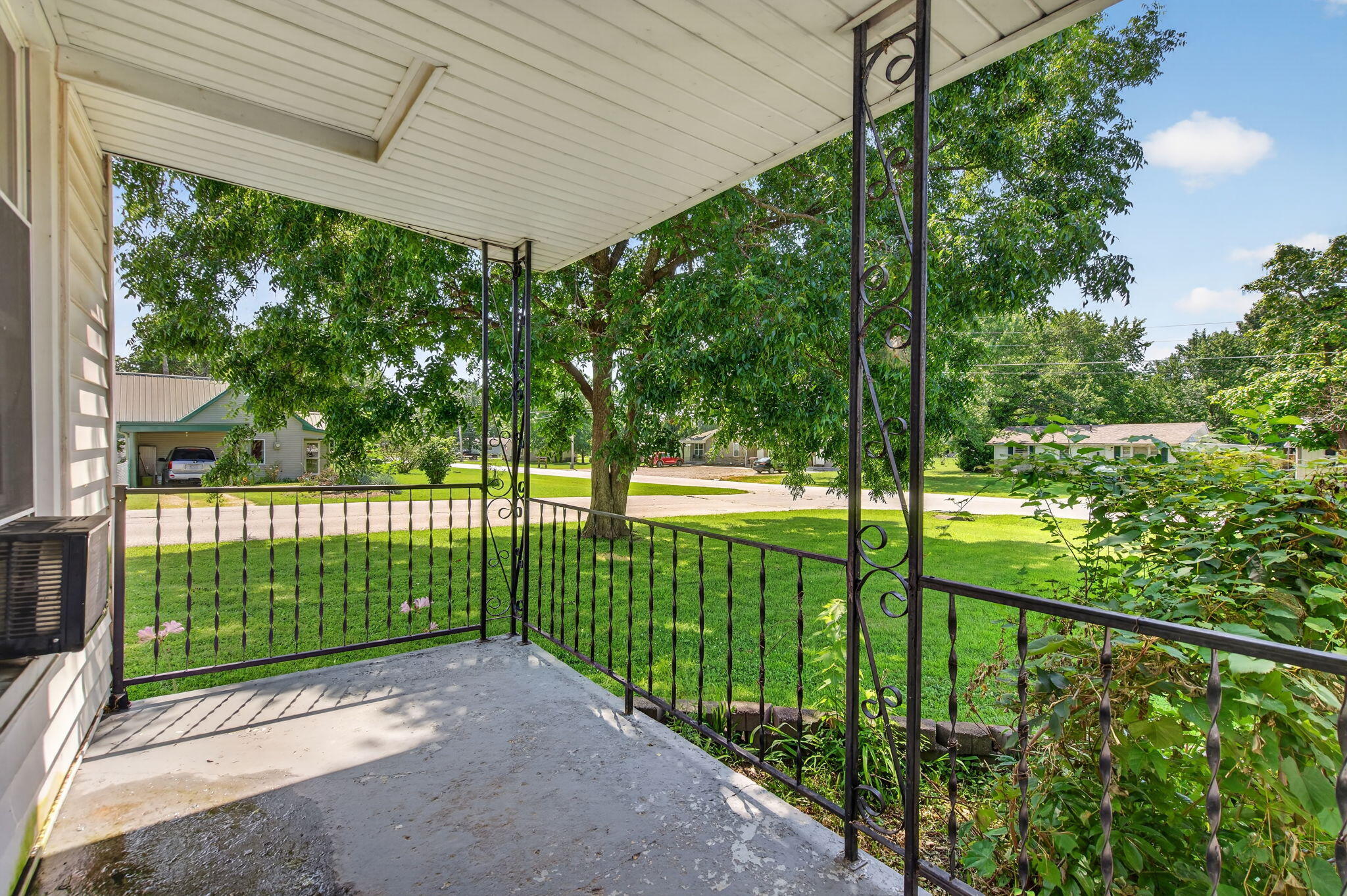 117 East Summit Avenue Property Photo 5