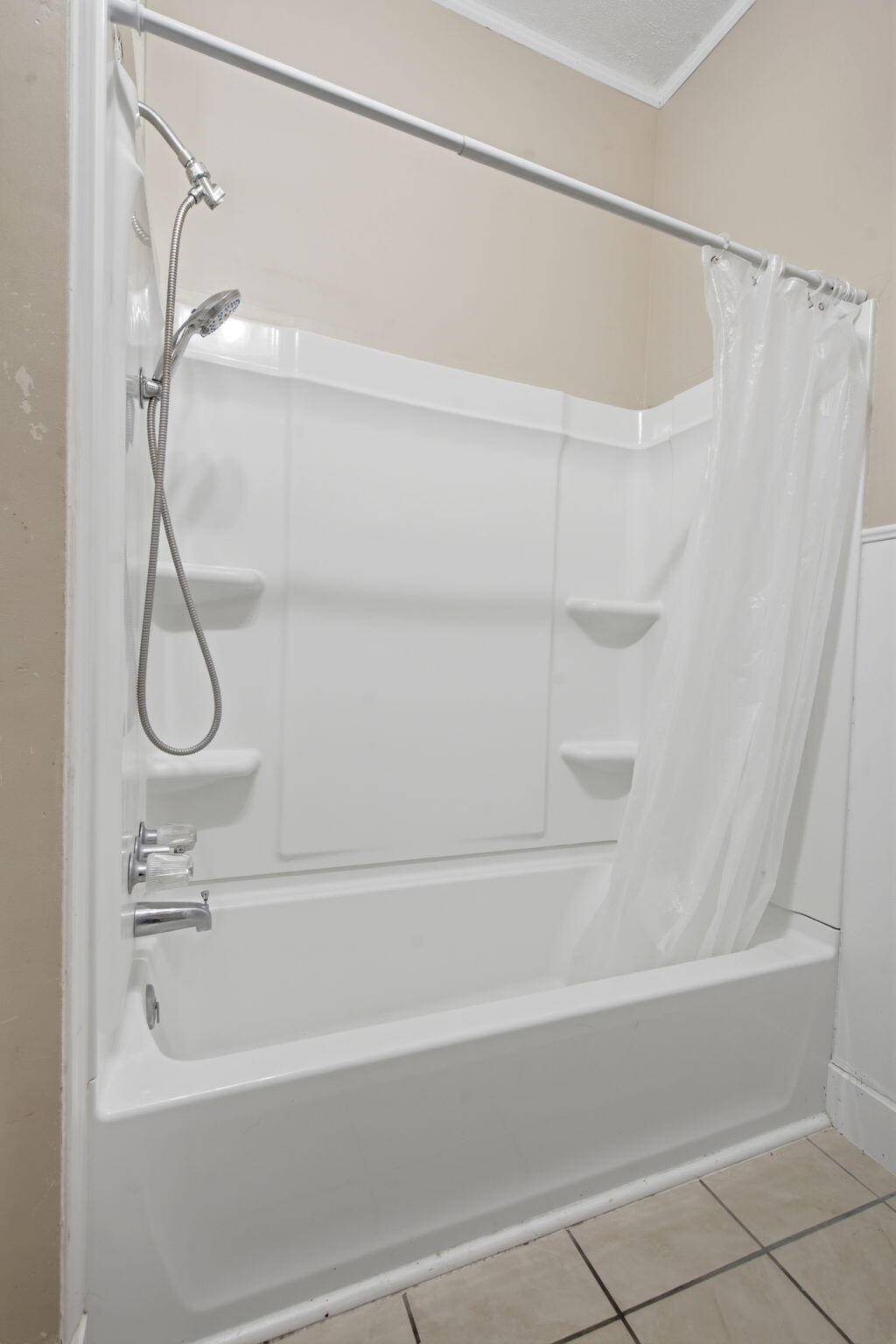 117 East Summit Avenue Property Photo 22