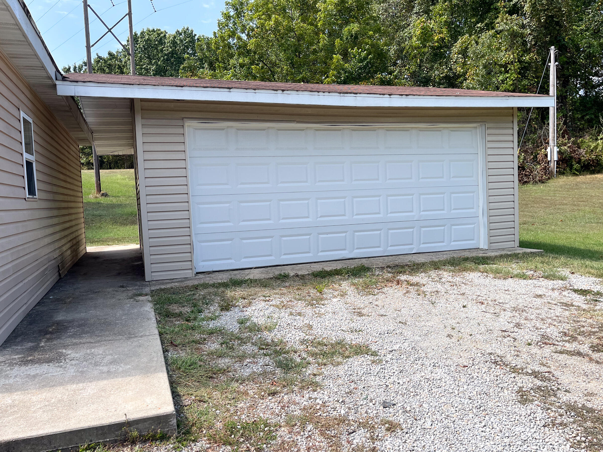 4848-4849 Private Road 6640 Property Photo 6