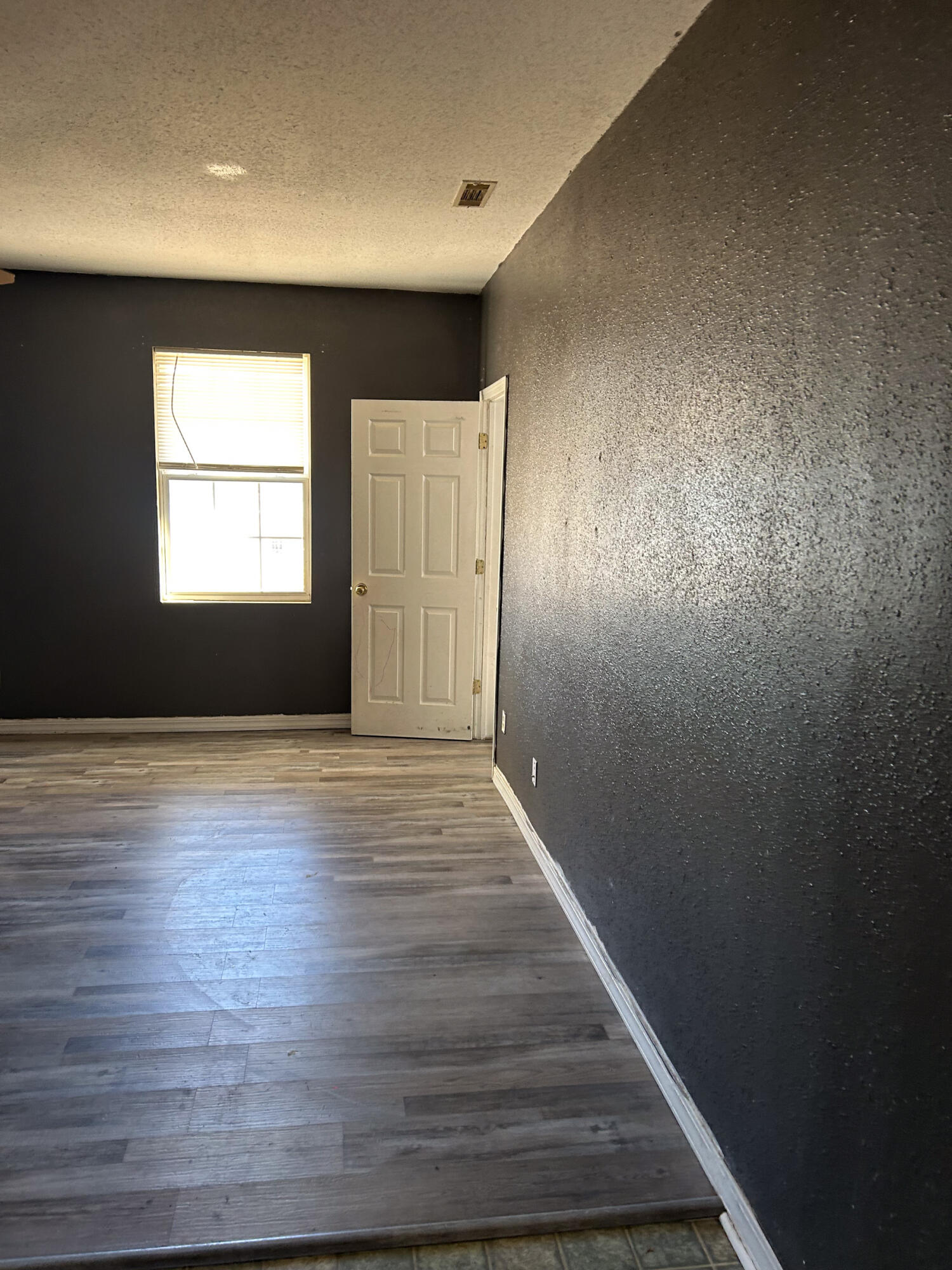 4848-4849 Private Road 6640 Property Photo 7