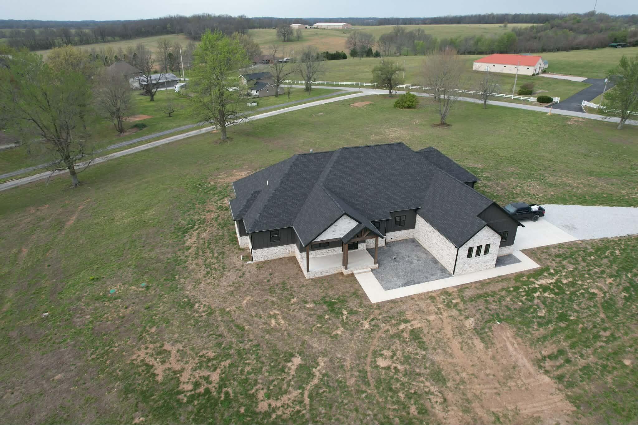 138 Brady Lane Property Photo 2