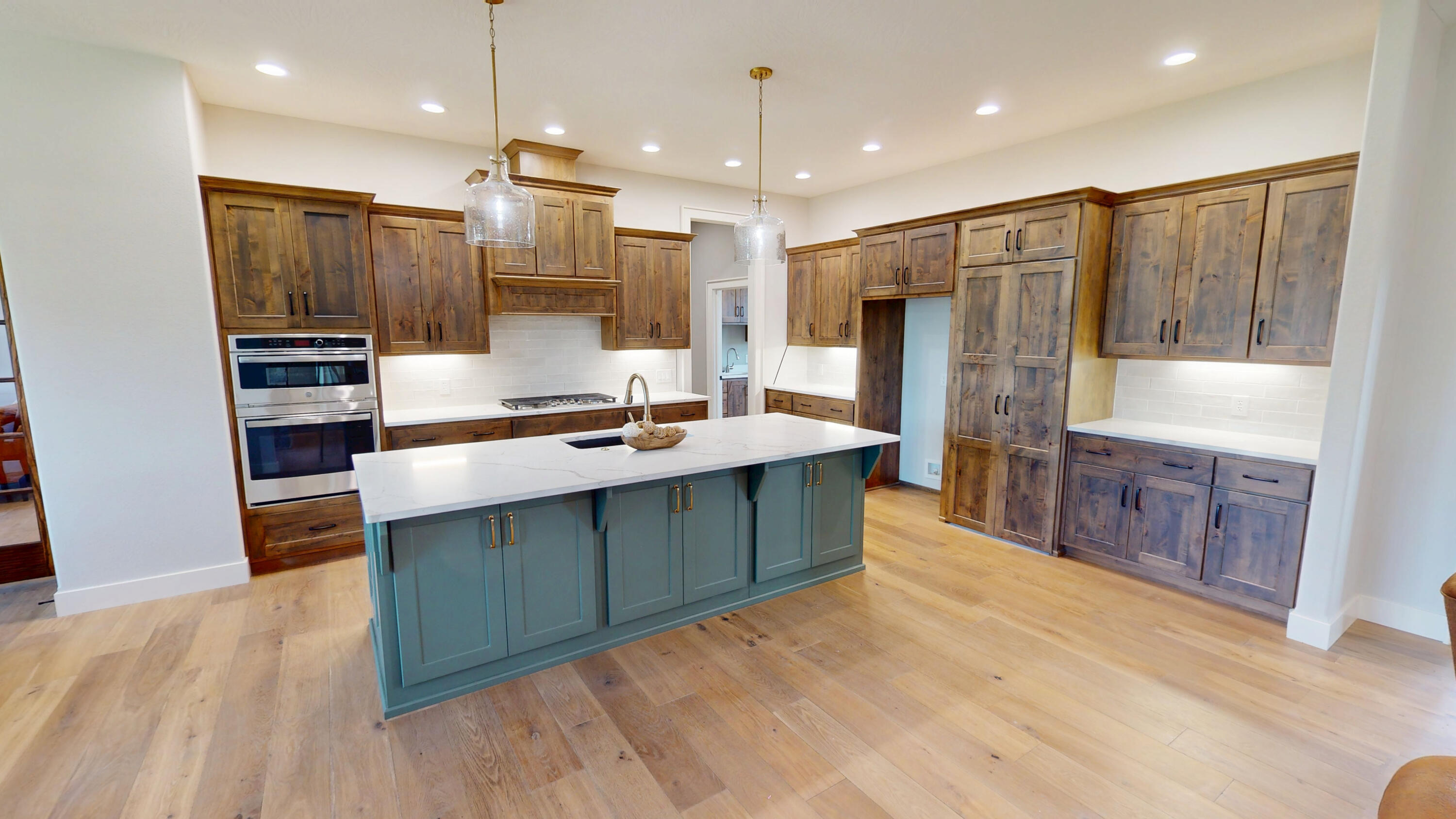 138 Brady Lane Property Photo 10
