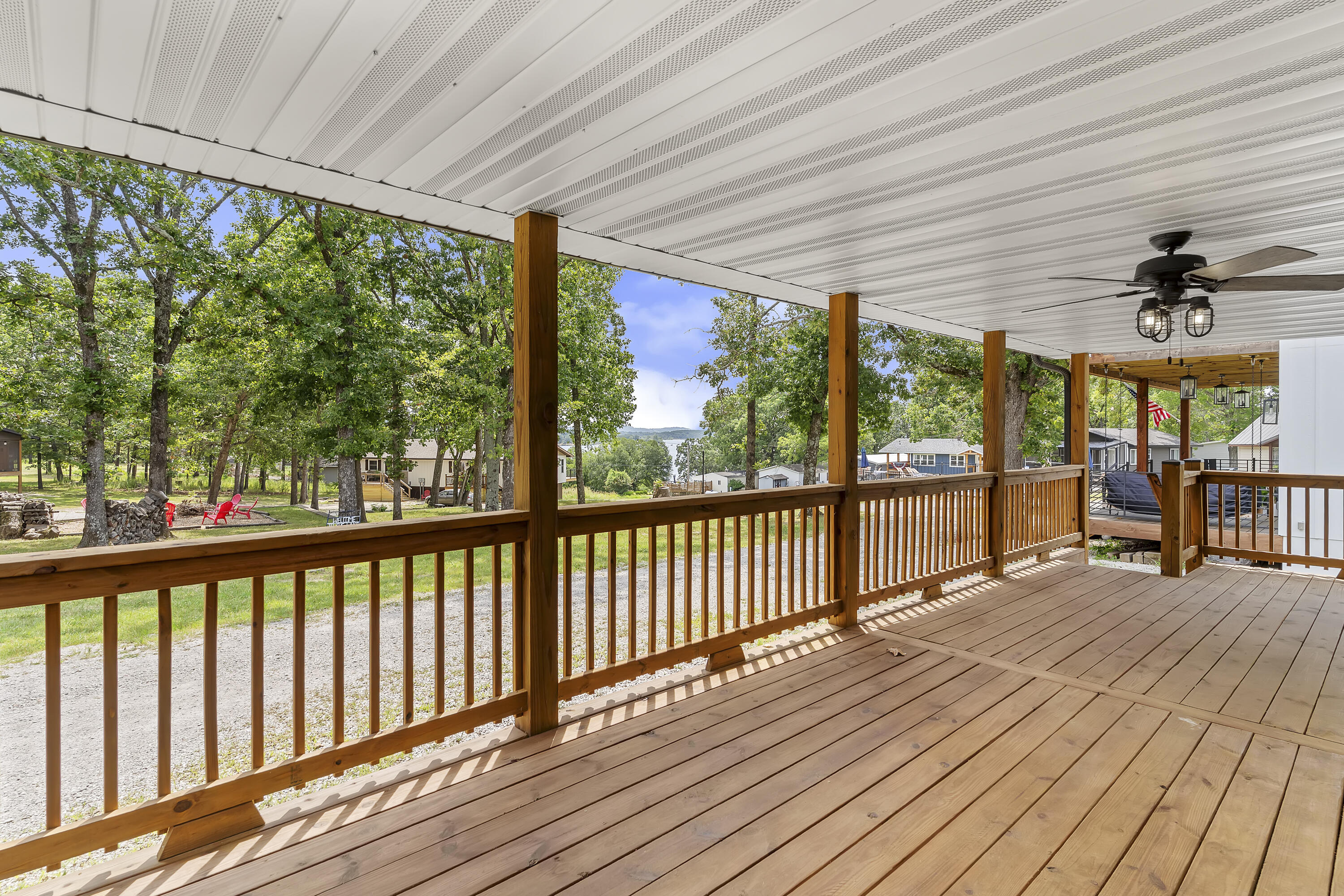 9 View Table Rock Landing 5 Property Photo 3