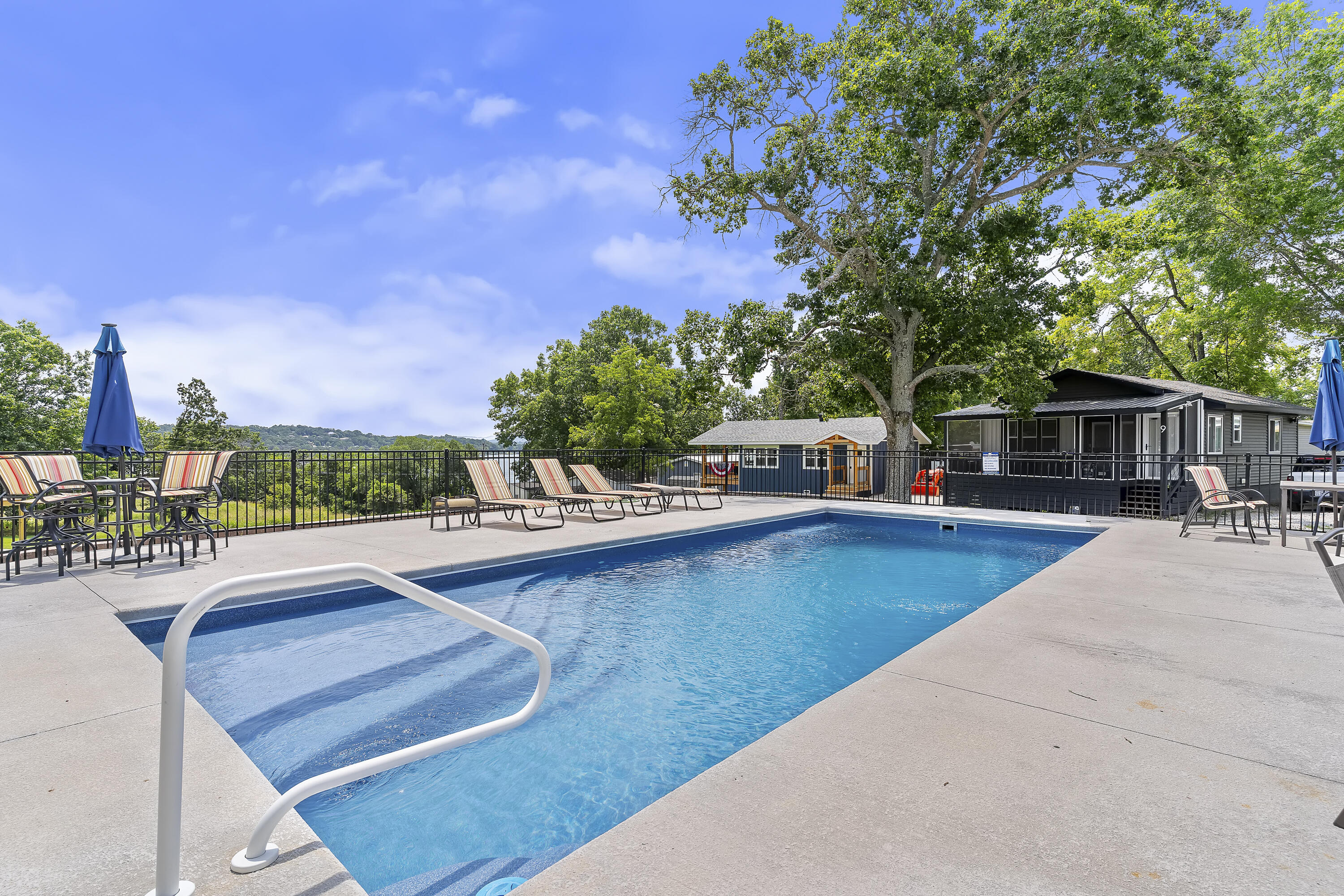 9 View Table Rock Landing 5 Property Photo 5