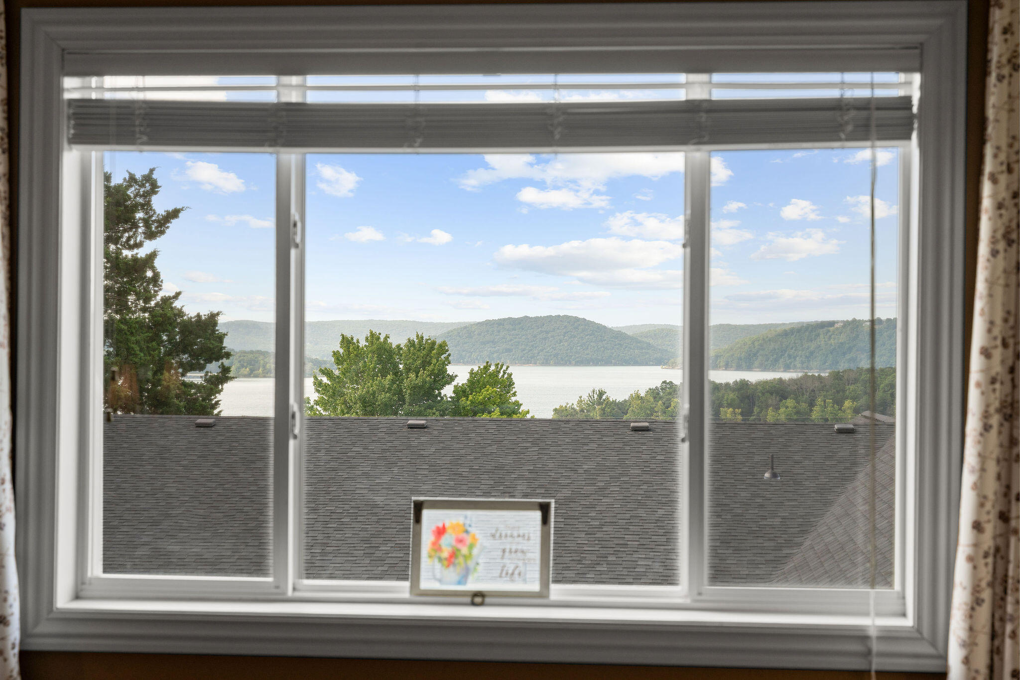 32 Arrowood Lane Property Photo 23